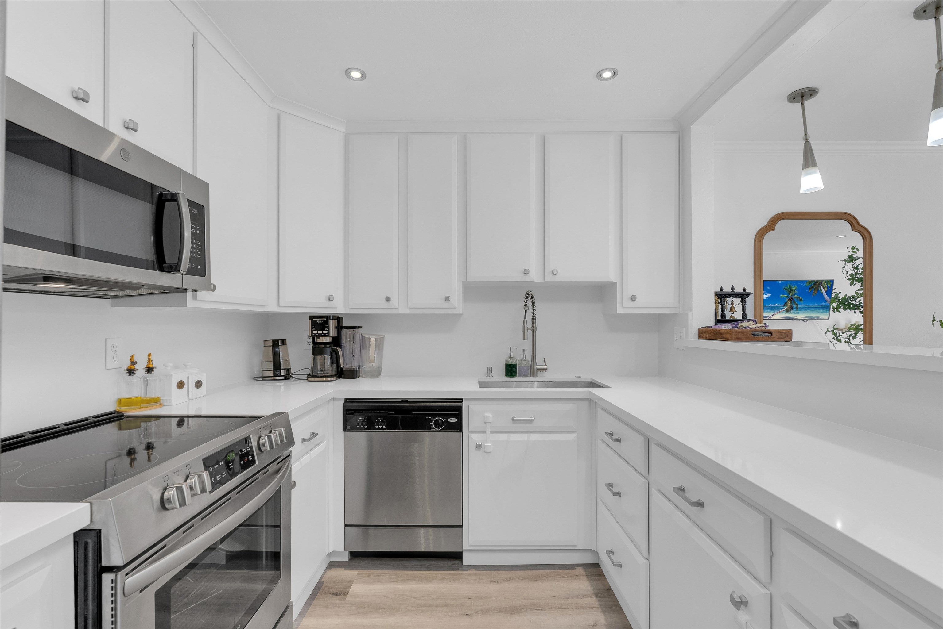 Photo #4: 41124467 Listing: Photo #4