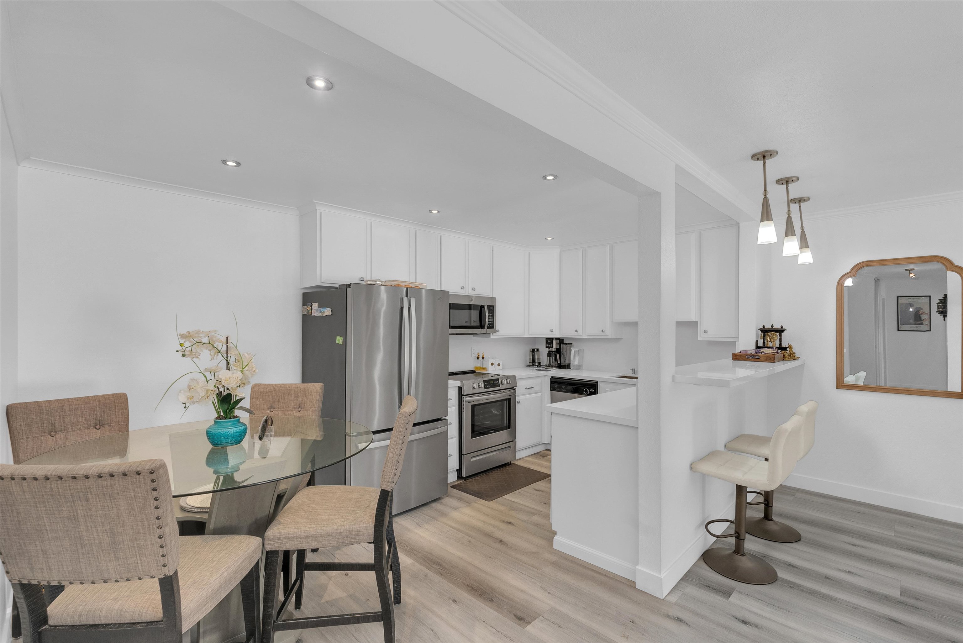 Photo #8: 41124467 Listing: Photo #8