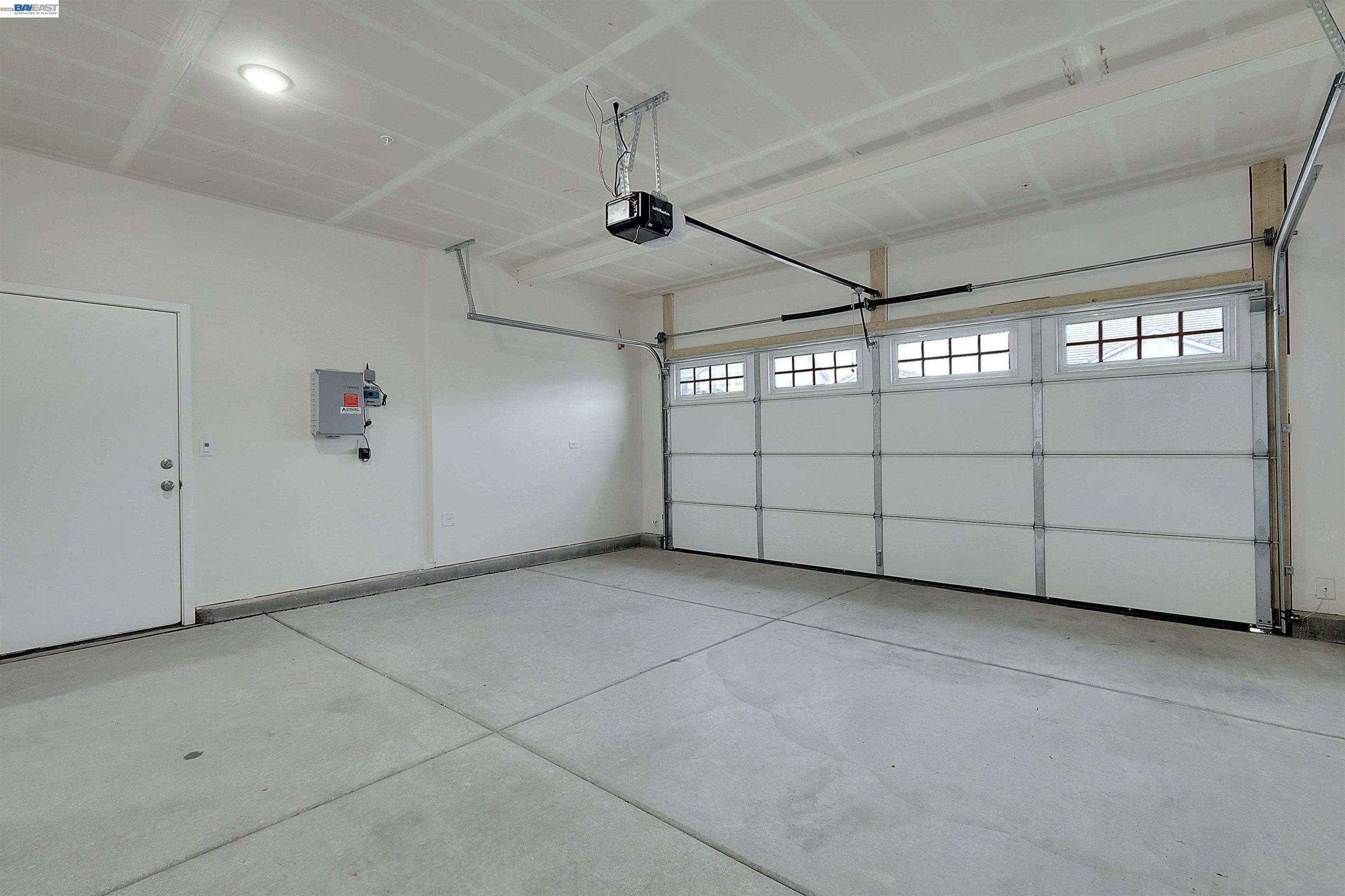 Detail Gallery Image 25 of 56 For 3223 Le Bourget Lane, Lincoln,  CA 95648 - 4 Beds | 3 Baths