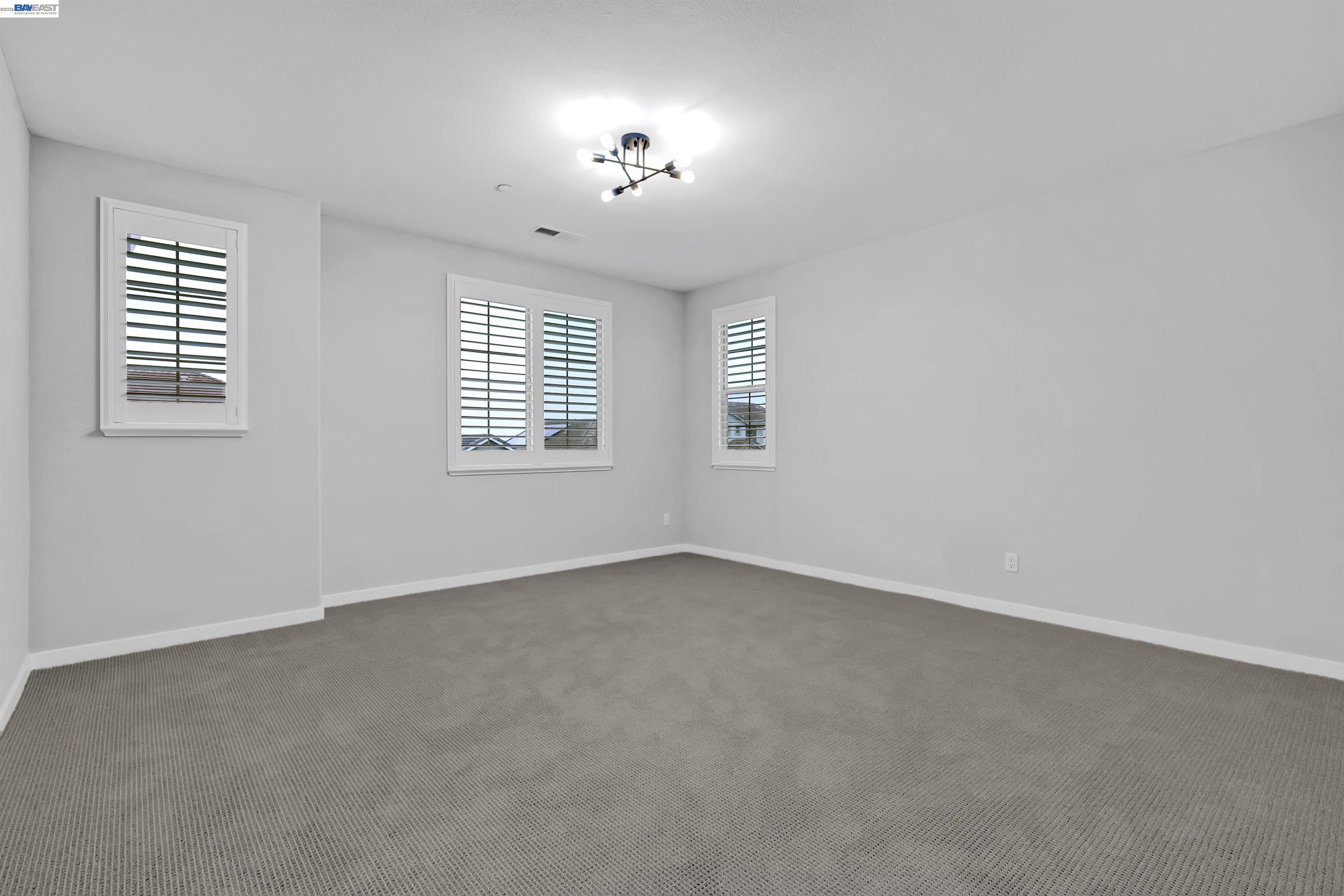 Detail Gallery Image 31 of 56 For 3223 Le Bourget Lane, Lincoln,  CA 95648 - 4 Beds | 3 Baths