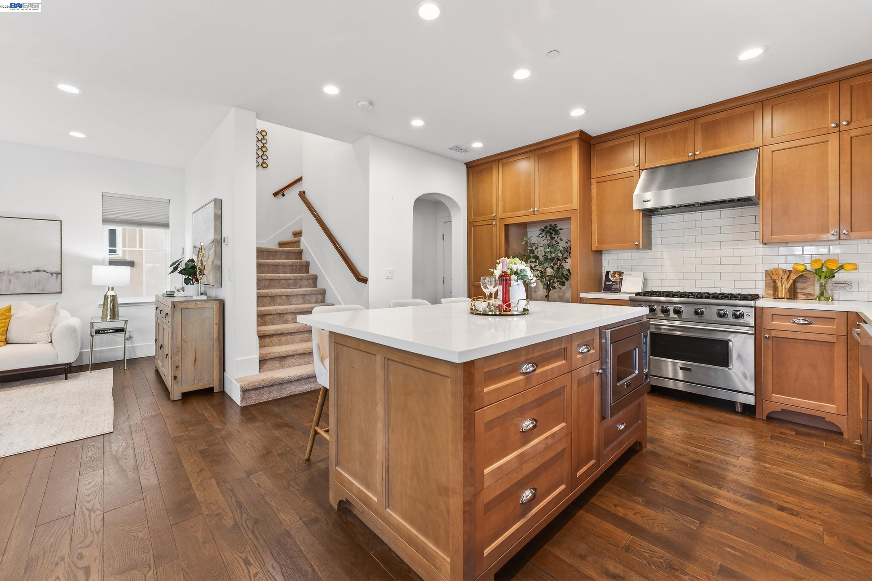 Detail Gallery Image 11 of 53 For 43147 Calle Sagrada, Fremont,  CA 94539 - 4 Beds | 3/1 Baths