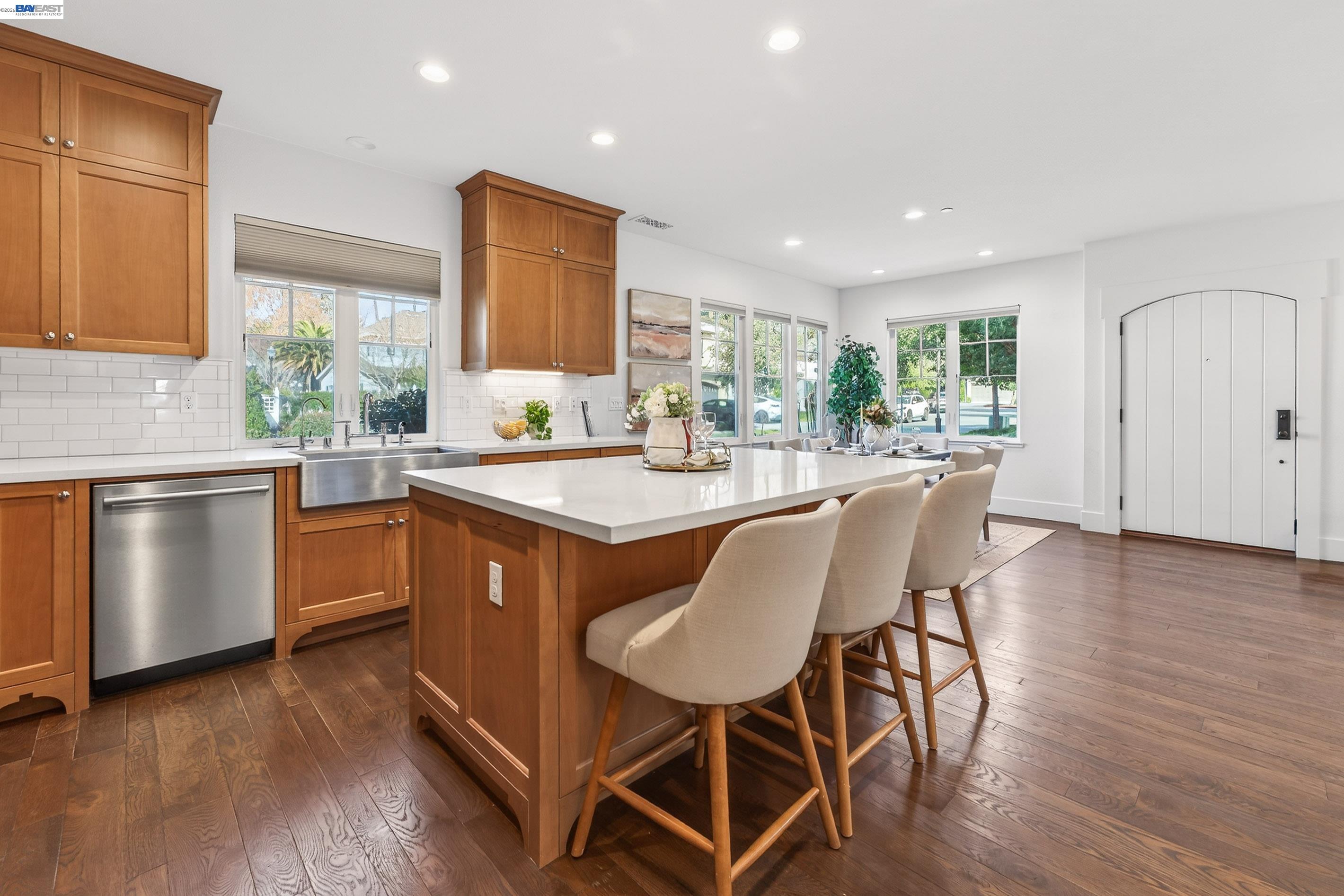 Detail Gallery Image 12 of 53 For 43147 Calle Sagrada, Fremont,  CA 94539 - 4 Beds | 3/1 Baths