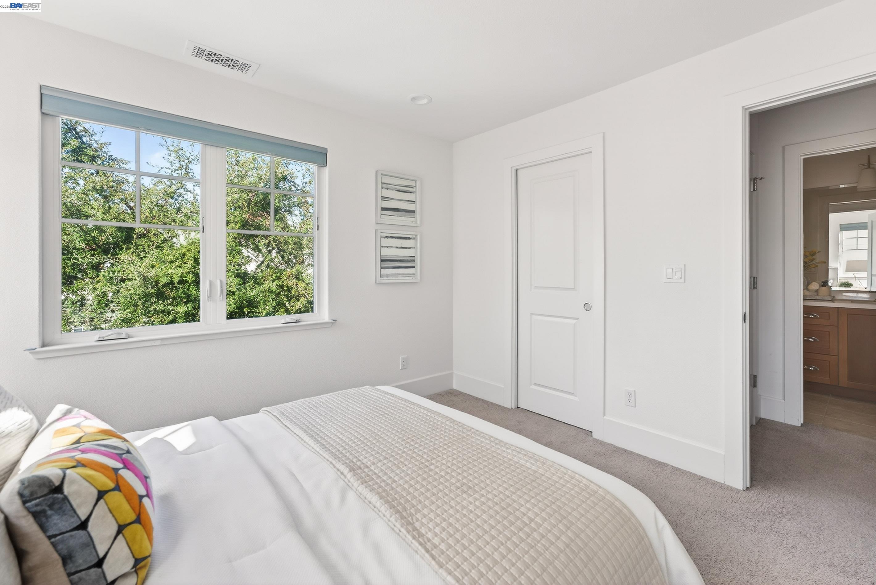 Detail Gallery Image 22 of 53 For 43147 Calle Sagrada, Fremont,  CA 94539 - 4 Beds | 3/1 Baths