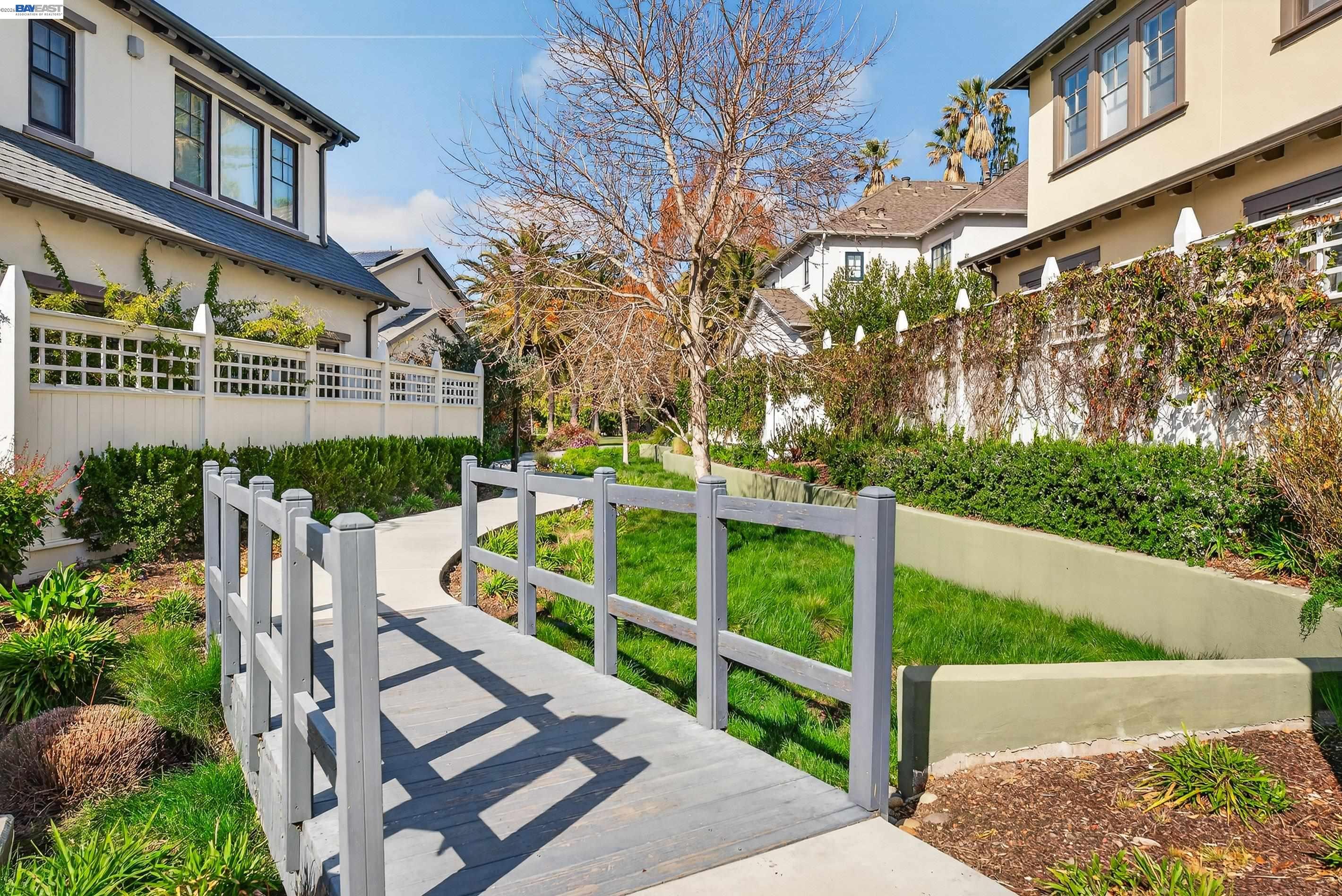 Detail Gallery Image 36 of 53 For 43147 Calle Sagrada, Fremont,  CA 94539 - 4 Beds | 3/1 Baths