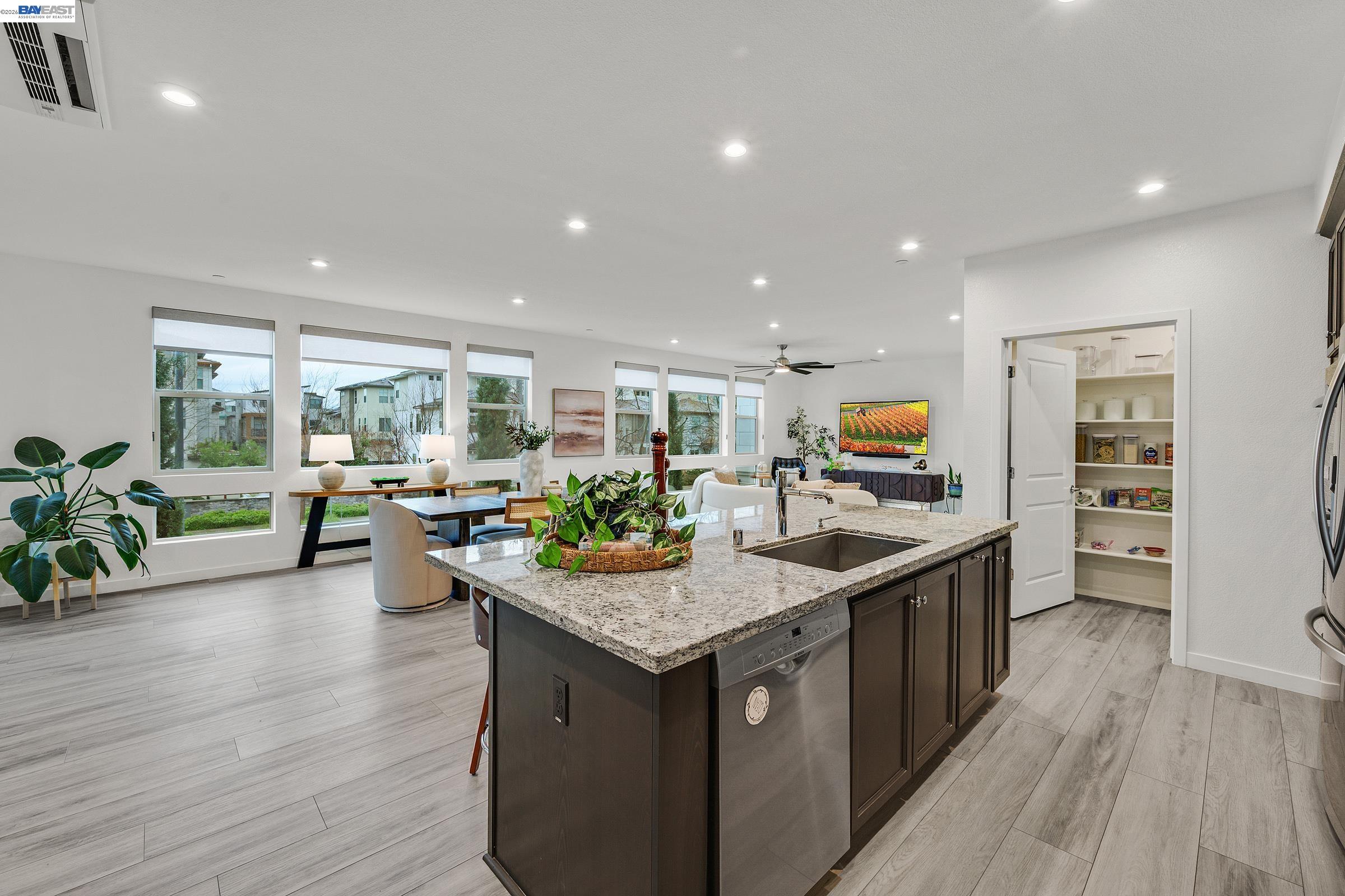 Photo #13: 41124474 Listing: Photo #13