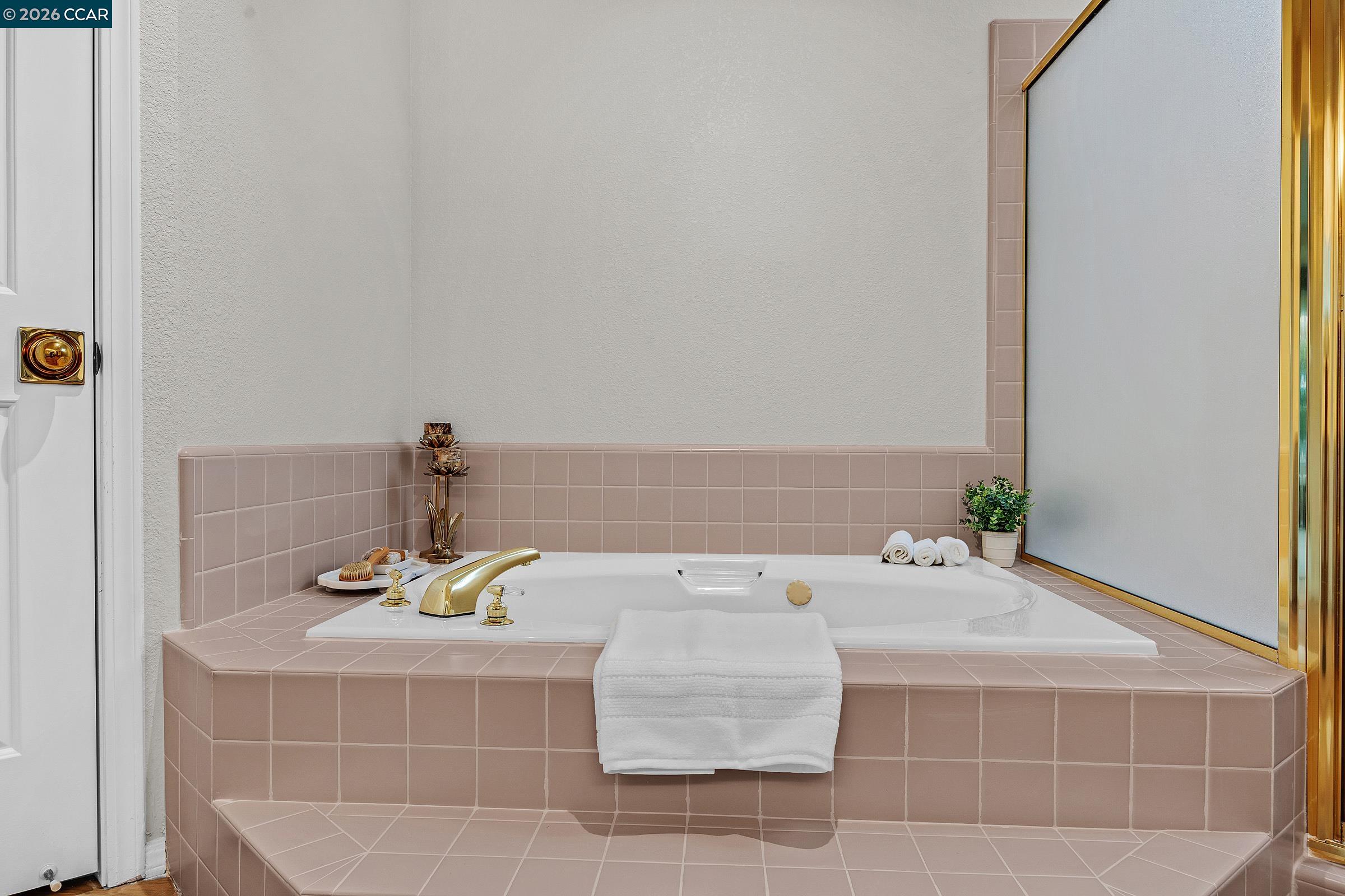 Detail Gallery Image 29 of 53 For 425 Donner Way, San Ramon,  CA 94582 - 3 Beds | 2/1 Baths