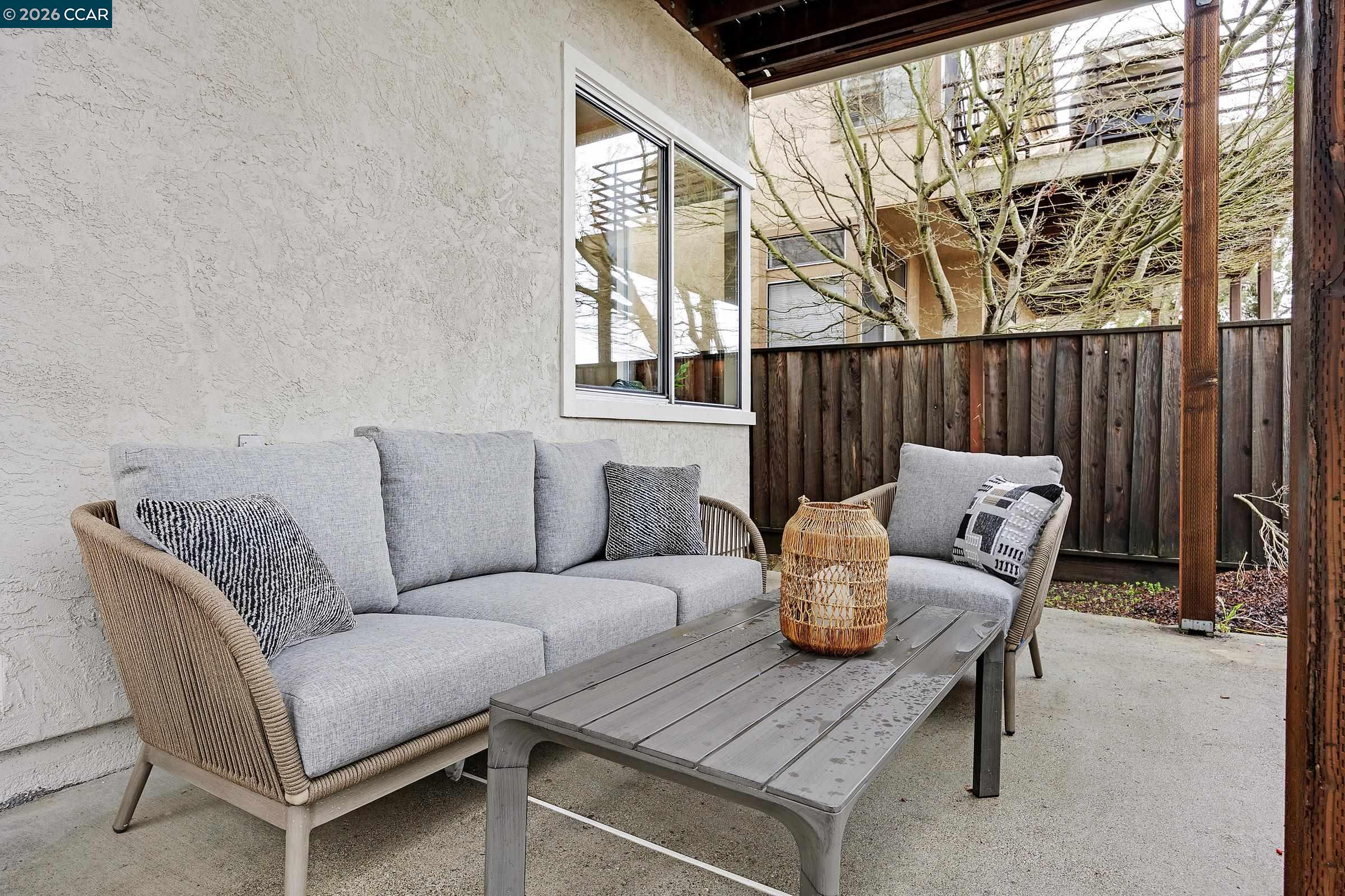 Detail Gallery Image 32 of 53 For 425 Donner Way, San Ramon,  CA 94582 - 3 Beds | 2/1 Baths