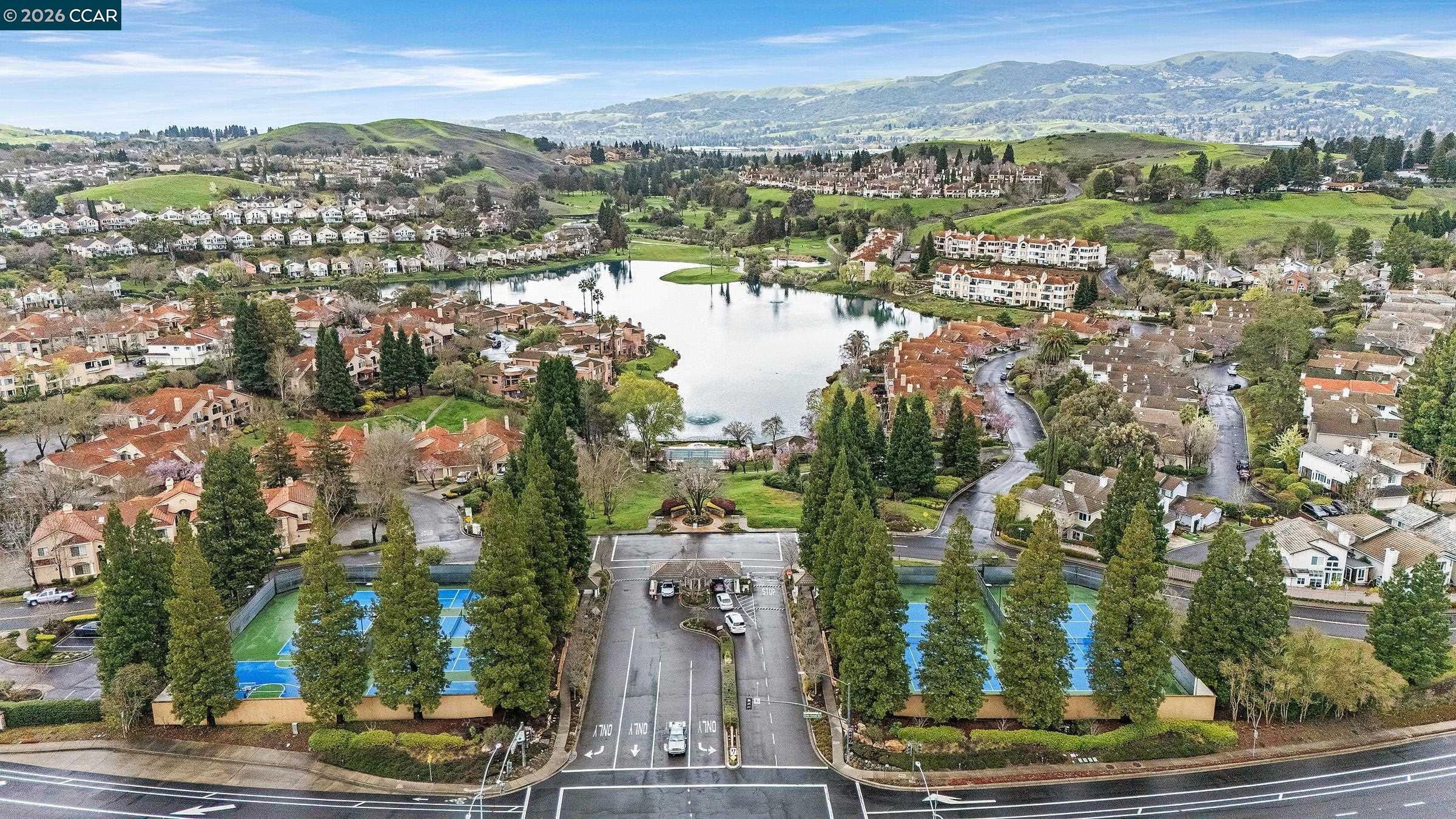 Detail Gallery Image 47 of 53 For 425 Donner Way, San Ramon,  CA 94582 - 3 Beds | 2/1 Baths