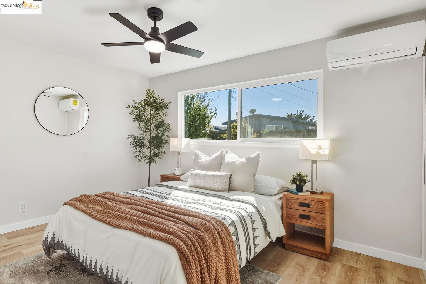 Detail Gallery Image 14 of 26 For 2956 Mullens Dr, Richmond,  CA 94806 - 3 Beds | 2 Baths