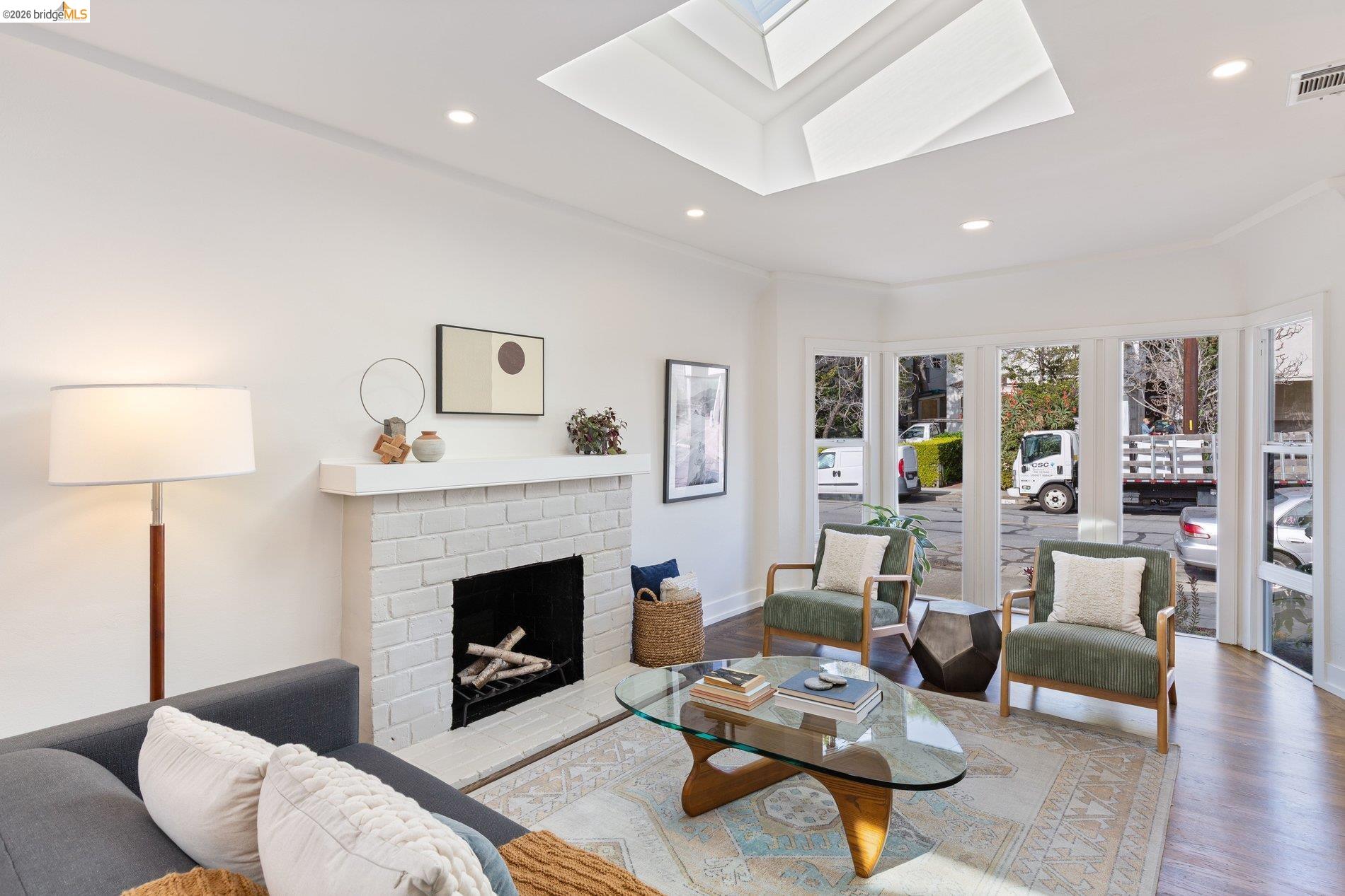 Photo #7: 41124482 Listing: Photo #7