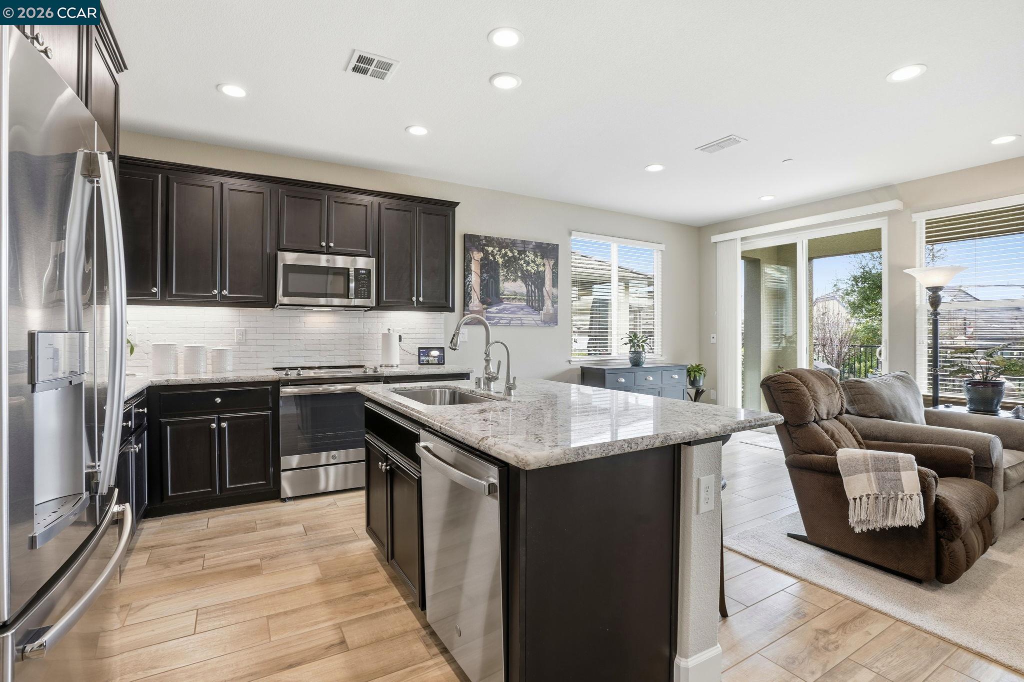 Detail Gallery Image 15 of 58 For 1456 Santorini St, Brentwood,  CA 94513 - 2 Beds | 2 Baths