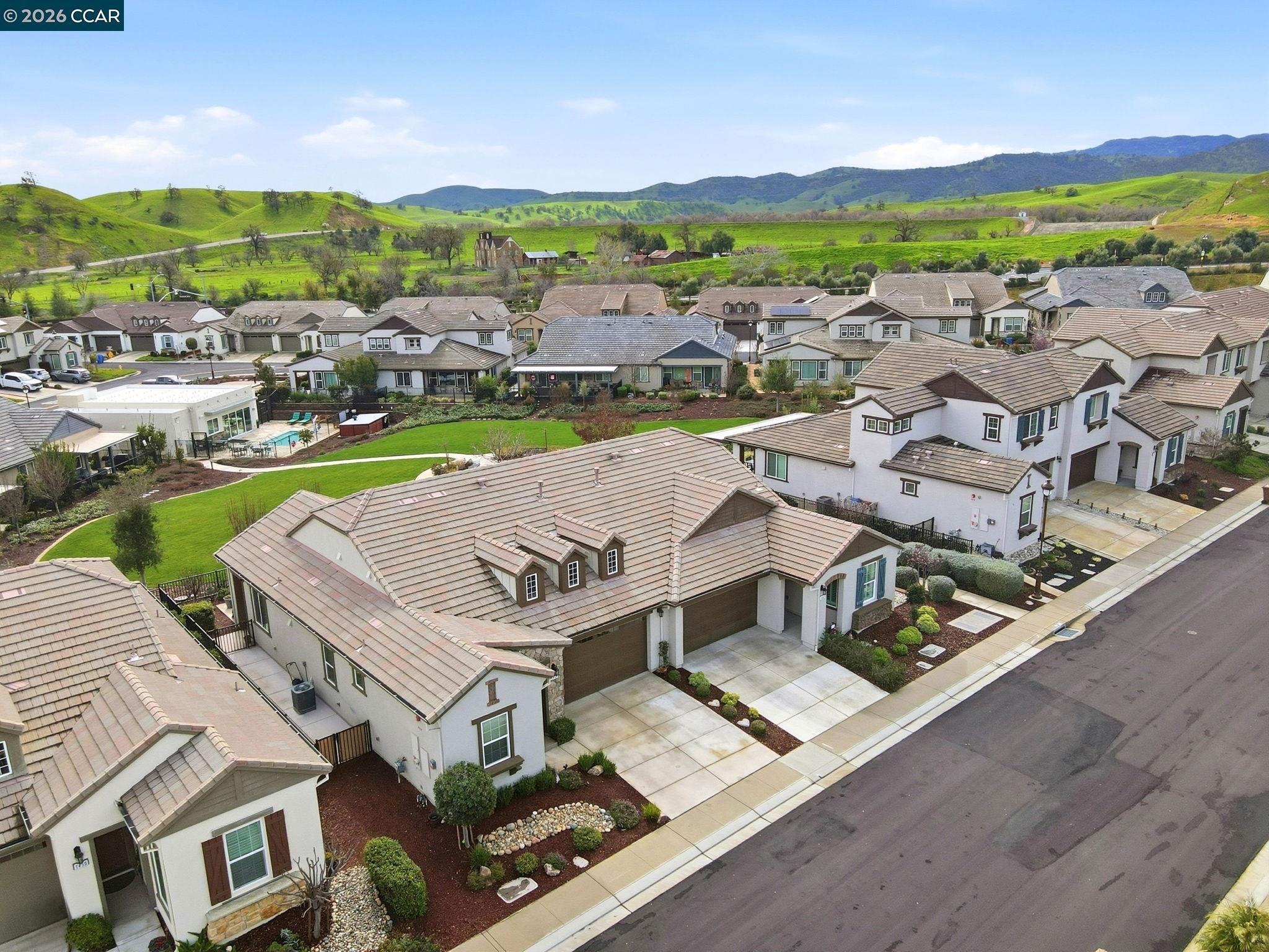 Detail Gallery Image 5 of 58 For 1456 Santorini St, Brentwood,  CA 94513 - 2 Beds | 2 Baths