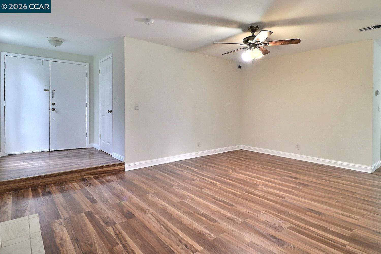 Detail Gallery Image 22 of 46 For 116 Woodview Ct, Martinez,  CA 94553 - 3 Beds | 2 Baths