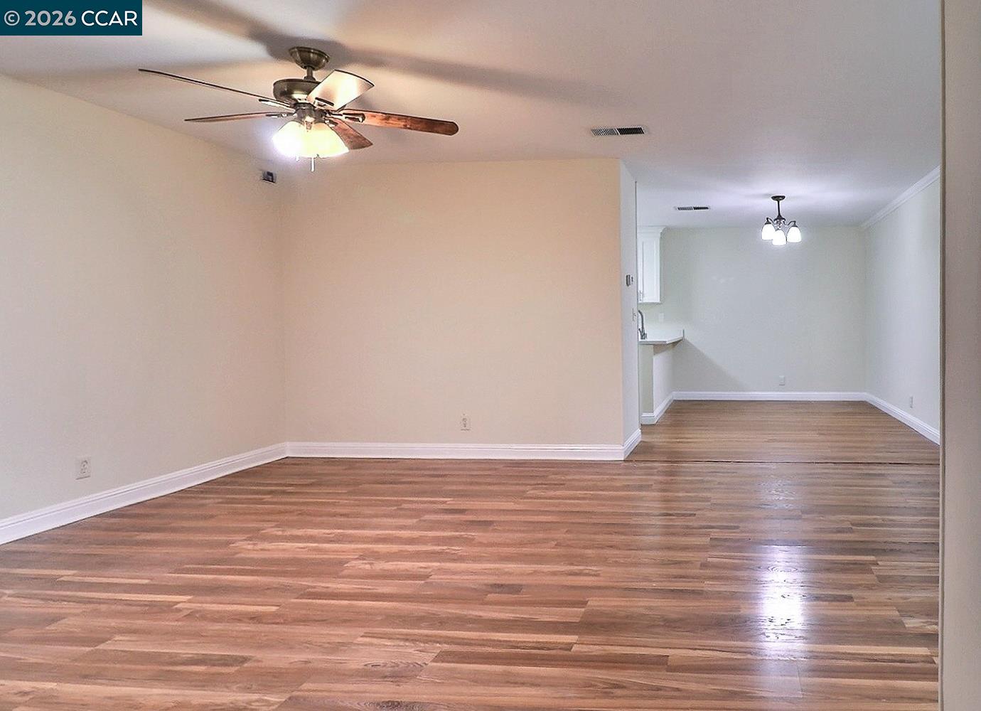 Detail Gallery Image 23 of 46 For 116 Woodview Ct, Martinez,  CA 94553 - 3 Beds | 2 Baths