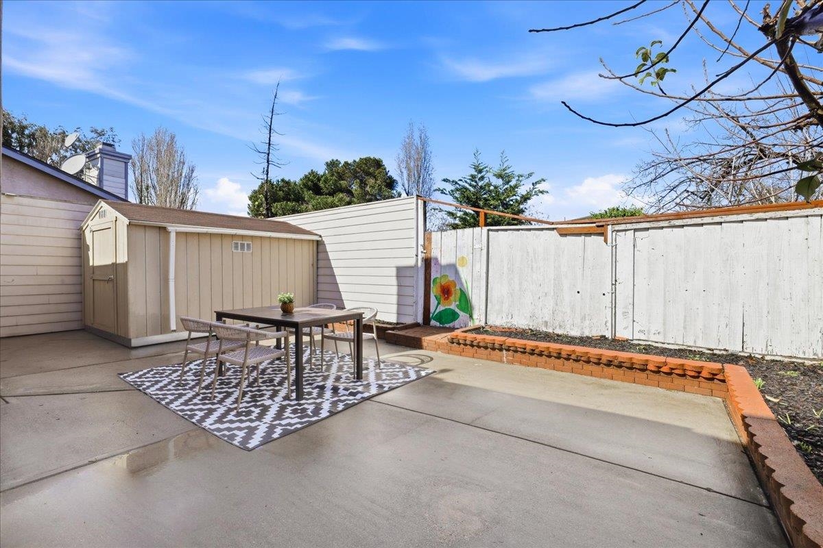 Detail Gallery Image 44 of 45 For 542 White Fir Dr, San Leandro,  CA 94577 - 3 Beds | 2/1 Baths