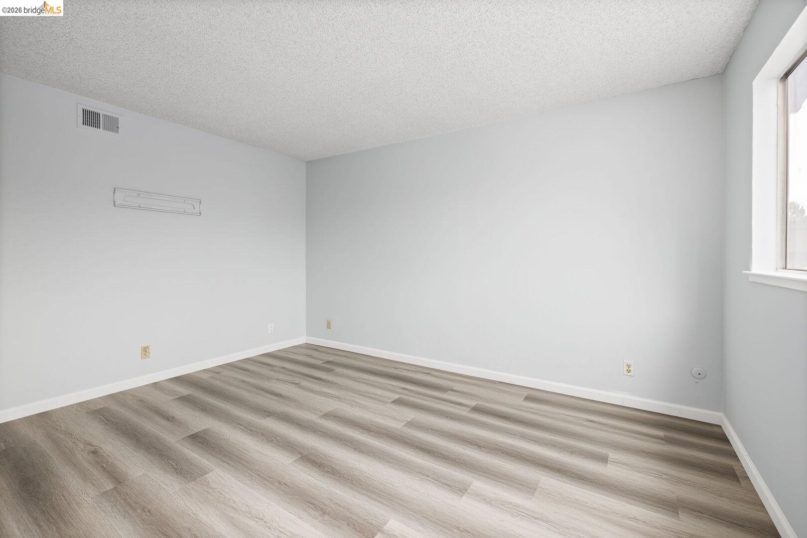 Detail Gallery Image 18 of 44 For 36957 Reynolds Dr, Fremont,  CA 94536 - 4 Beds | 2/1 Baths