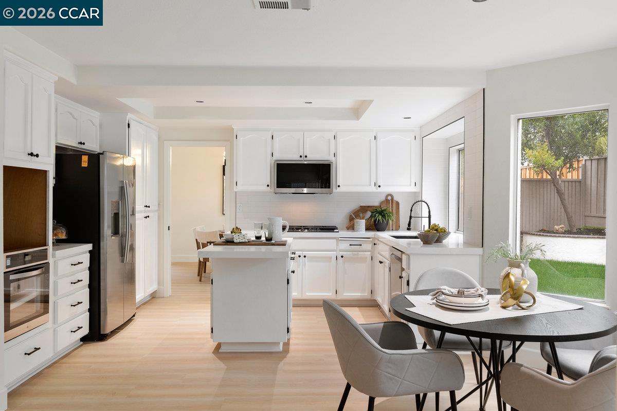 Detail Gallery Image 17 of 44 For 1856 Pelican Ct, Tracy,  CA 95376 - 5 Beds | 3 Baths