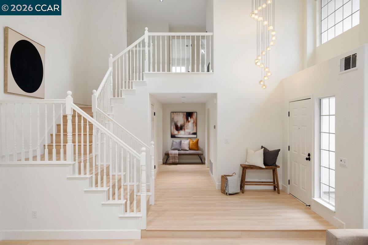 Detail Gallery Image 6 of 44 For 1856 Pelican Ct, Tracy,  CA 95376 - 5 Beds | 3 Baths