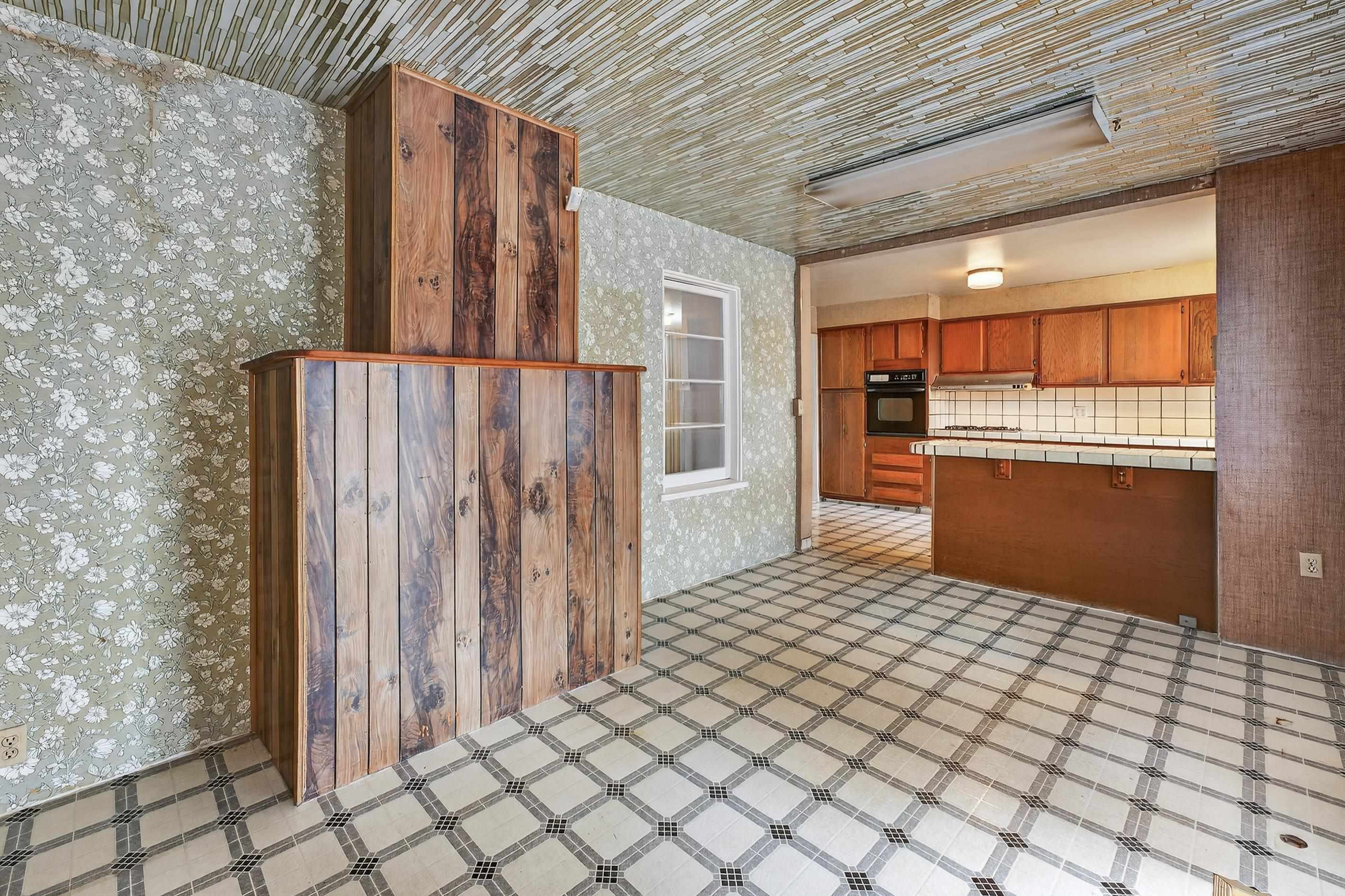 Detail Gallery Image 15 of 39 For 4513 Heyer Ave, Castro Valley,  CA 94546 - 3 Beds | 3 Baths