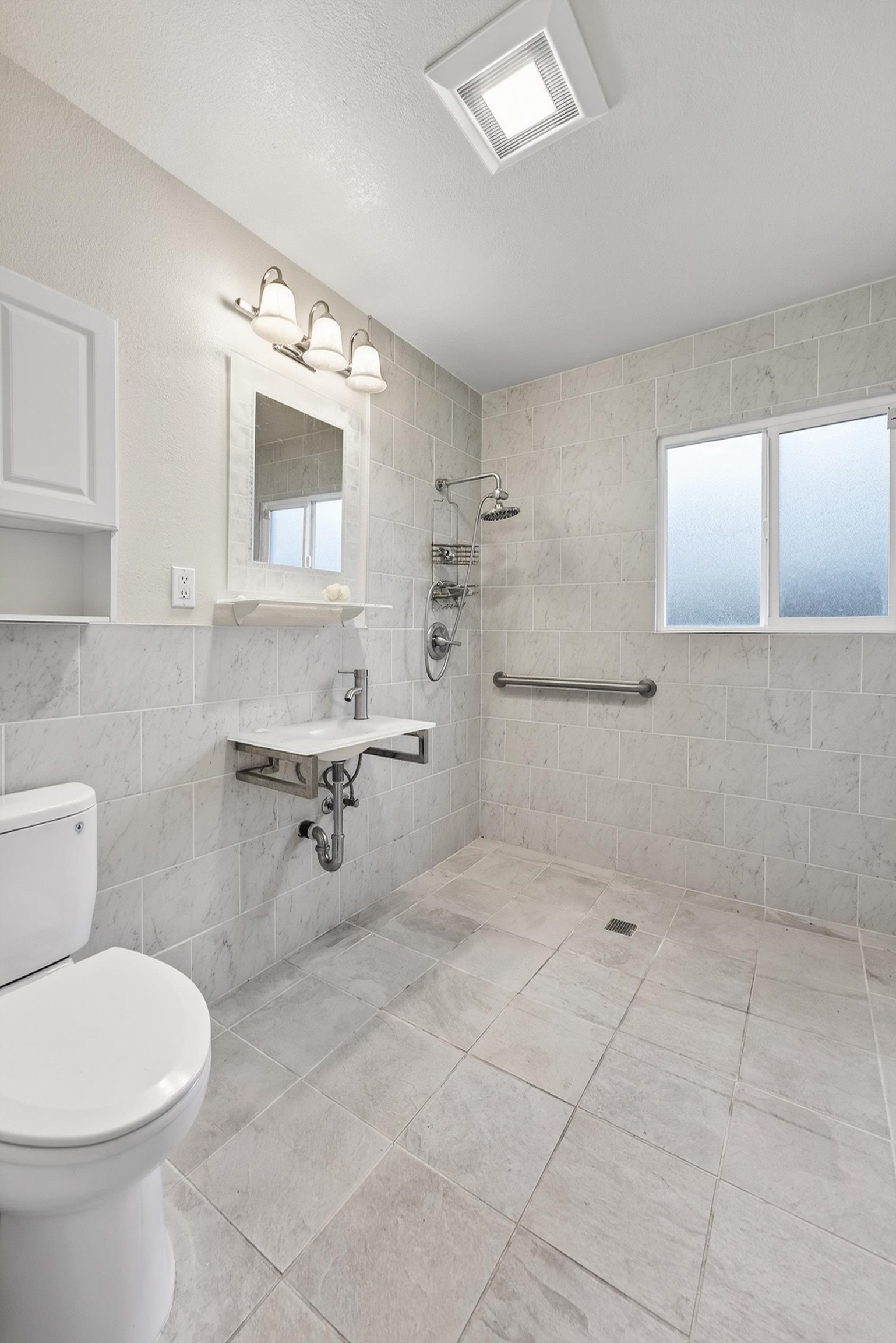 Detail Gallery Image 28 of 39 For 4513 Heyer Ave, Castro Valley,  CA 94546 - 3 Beds | 3 Baths