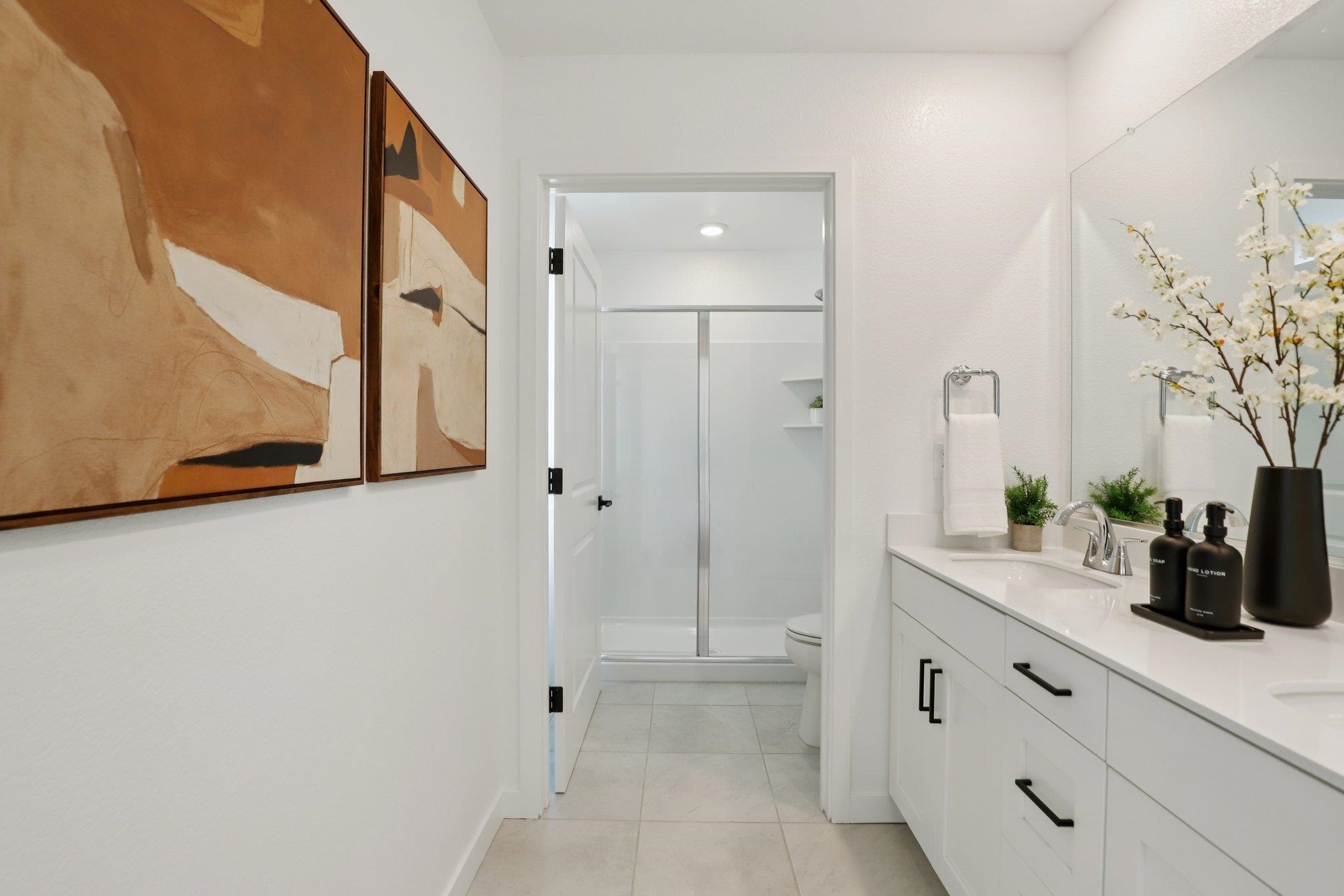 Detail Gallery Image 21 of 30 For 872 Pecan Tree Ln, Galt,  CA 95632 - 3 Beds | 2/1 Baths