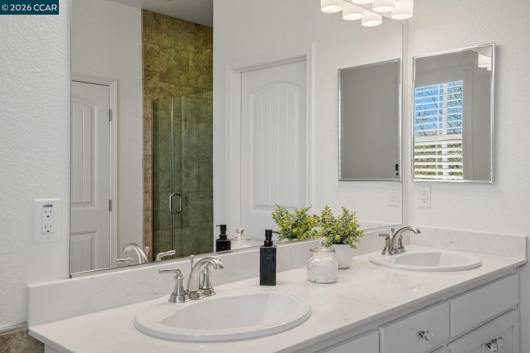 Detail Gallery Image 43 of 59 For 22640 Filbert St, Hayward,  CA 94541 - 4 Beds | 3 Baths