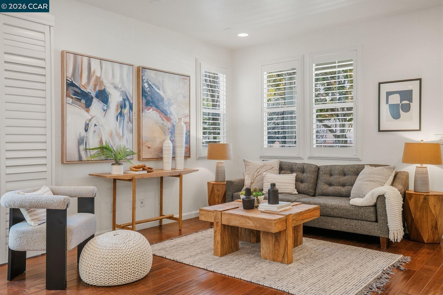 Detail Gallery Image 10 of 59 For 22640 Filbert St, Hayward,  CA 94541 - 4 Beds | 3 Baths