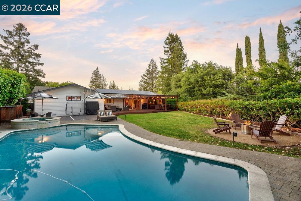 Detail Gallery Image 15 of 41 For 314 Draeger Dr, Moraga,  CA 94556 - 5 Beds | 3/1 Baths