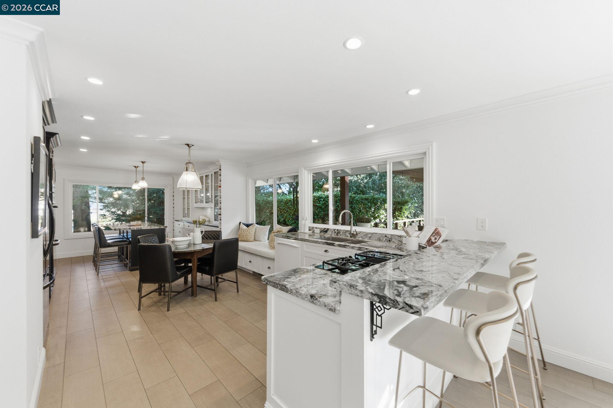 Detail Gallery Image 17 of 41 For 314 Draeger Dr, Moraga,  CA 94556 - 5 Beds | 3/1 Baths