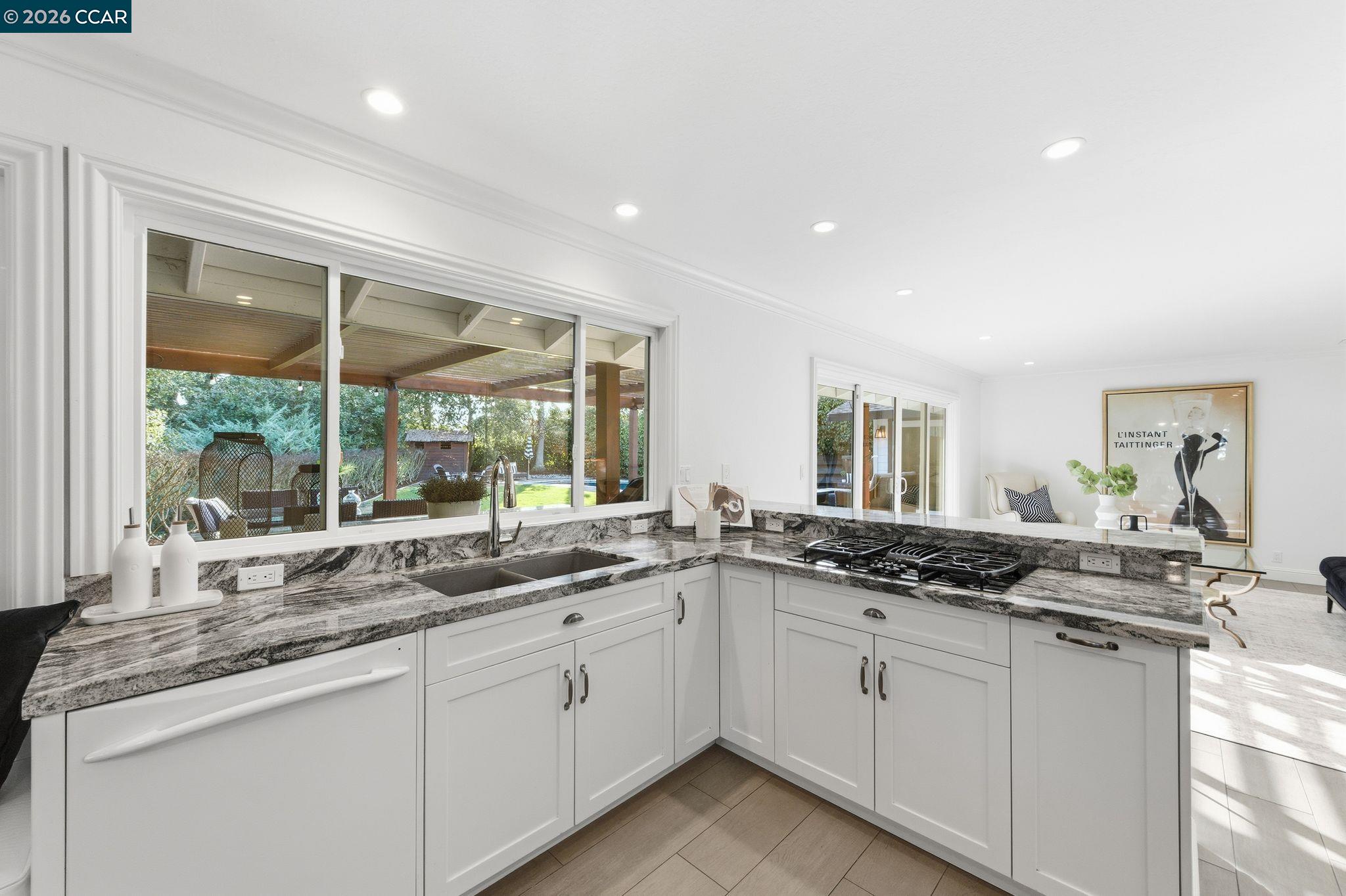 Detail Gallery Image 18 of 41 For 314 Draeger Dr, Moraga,  CA 94556 - 5 Beds | 3/1 Baths