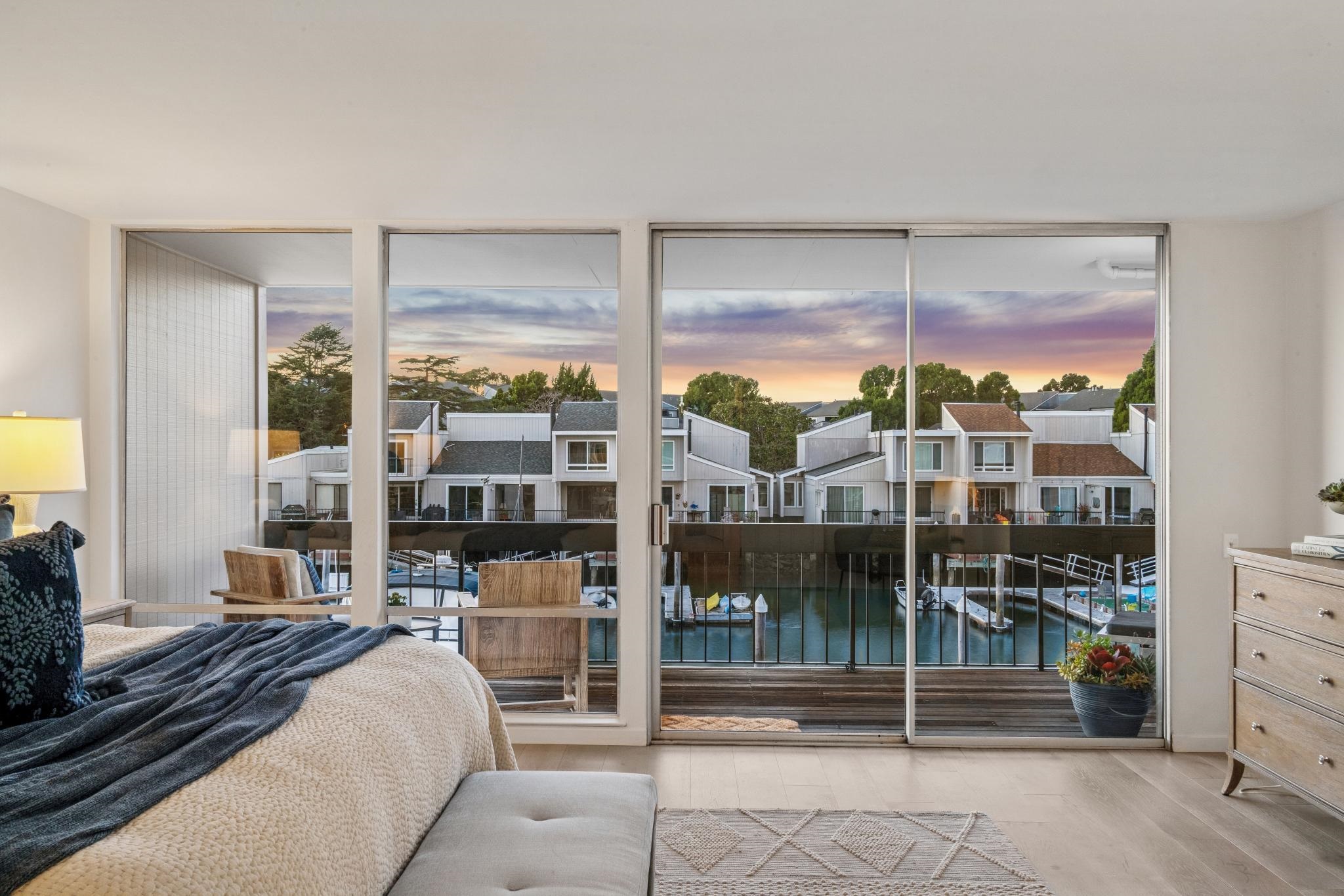 Photo #4: 41124502 Listing: Photo #4