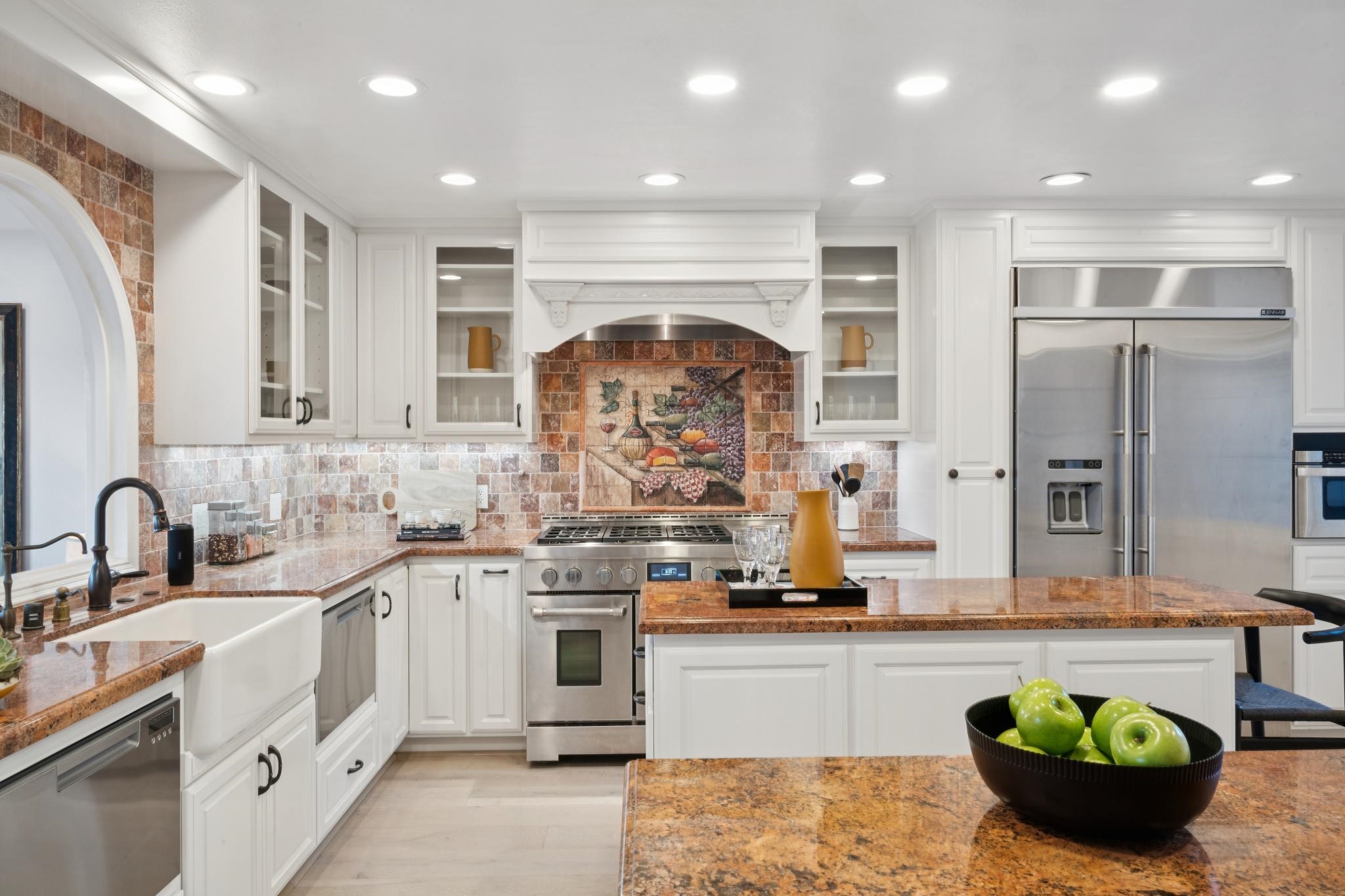 Photo #6: 41124502 Listing: Photo #6