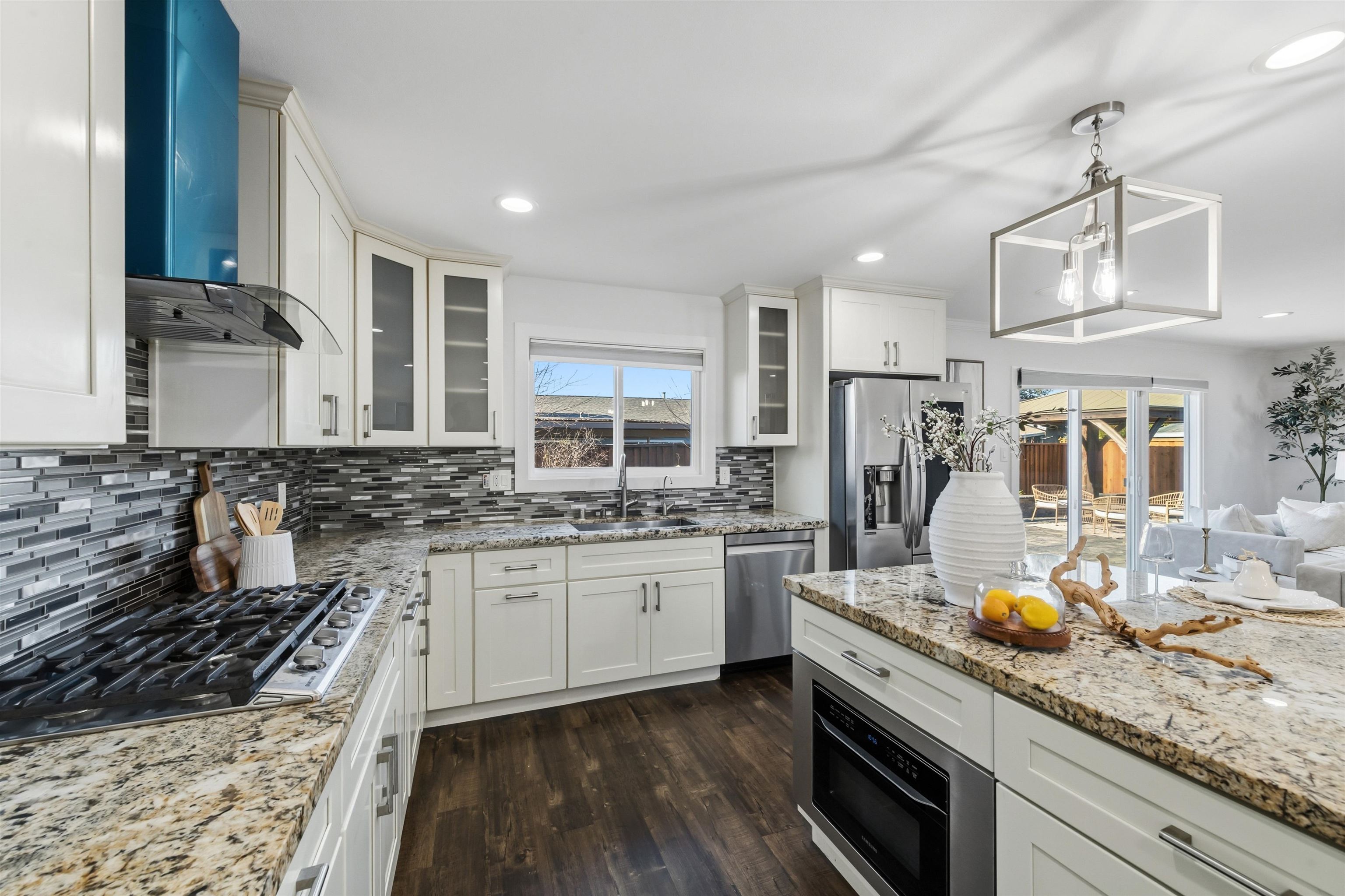 Detail Gallery Image 5 of 36 For 4251 Jacinto Dr, Fremont,  CA 94536 - 4 Beds | 3 Baths