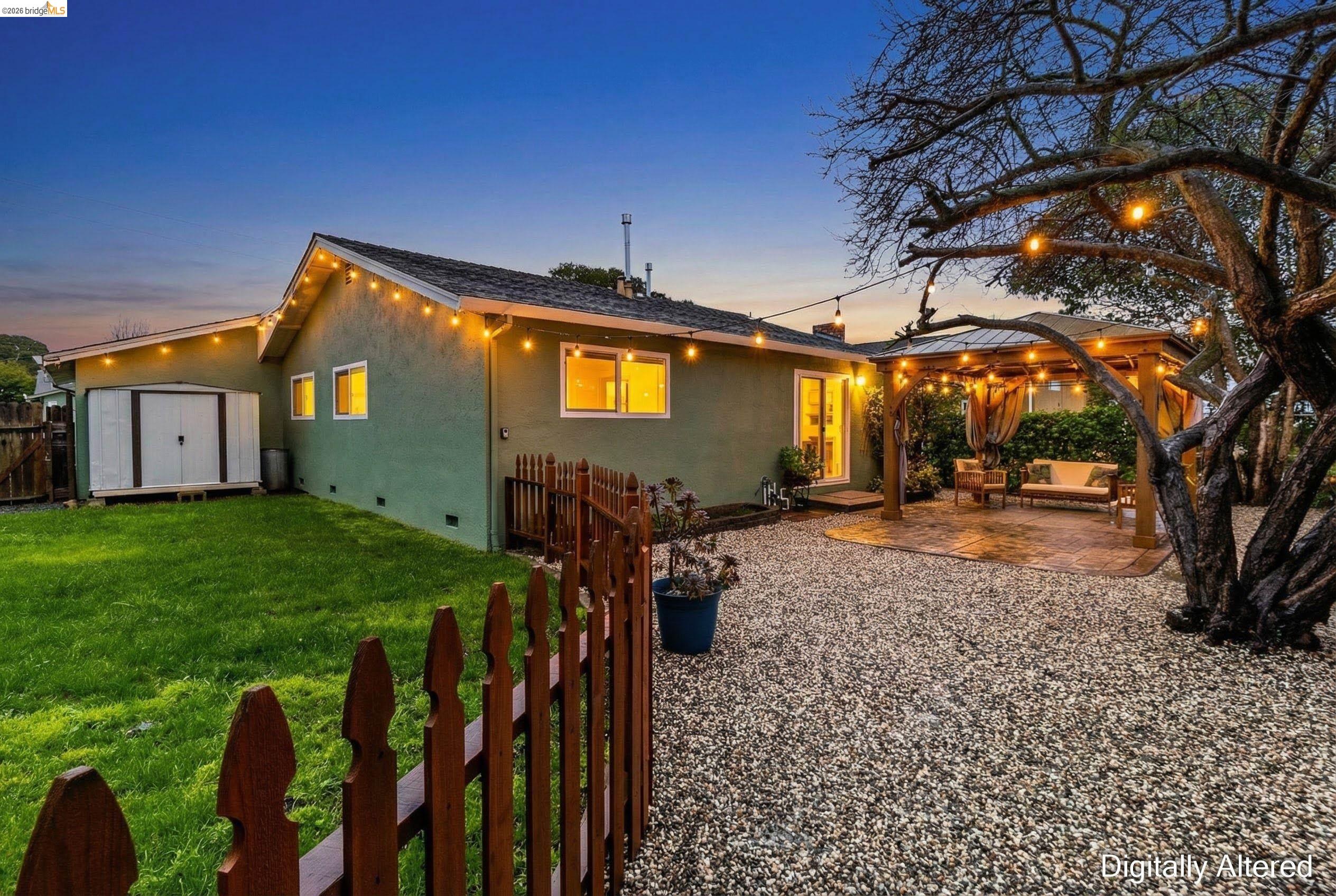 Detail Gallery Image 27 of 34 For 141 Dartmouth Ave, Vallejo,  CA 94589-1710 - 3 Beds | 1 Baths