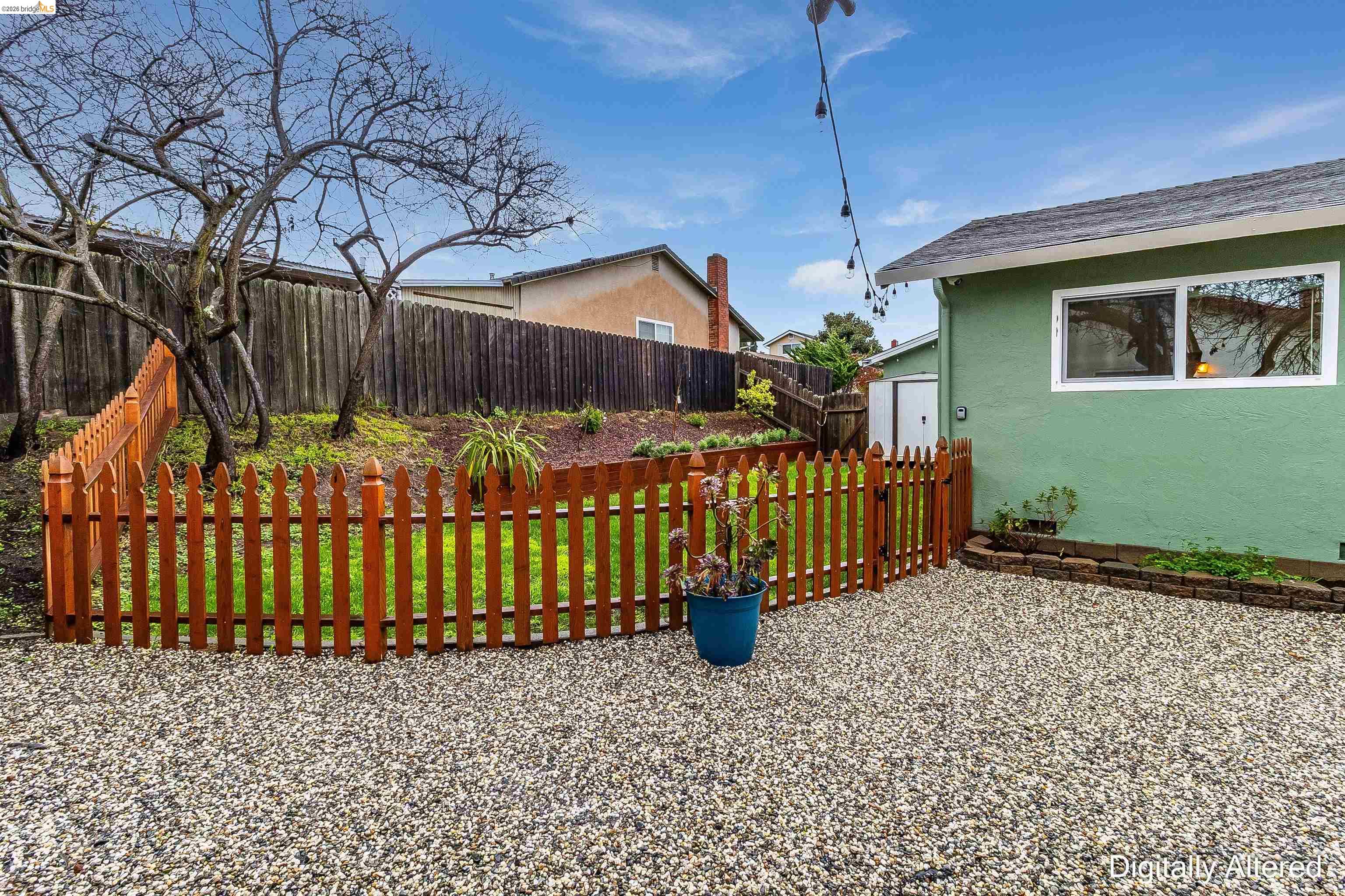 Detail Gallery Image 29 of 34 For 141 Dartmouth Ave, Vallejo,  CA 94589-1710 - 3 Beds | 1 Baths