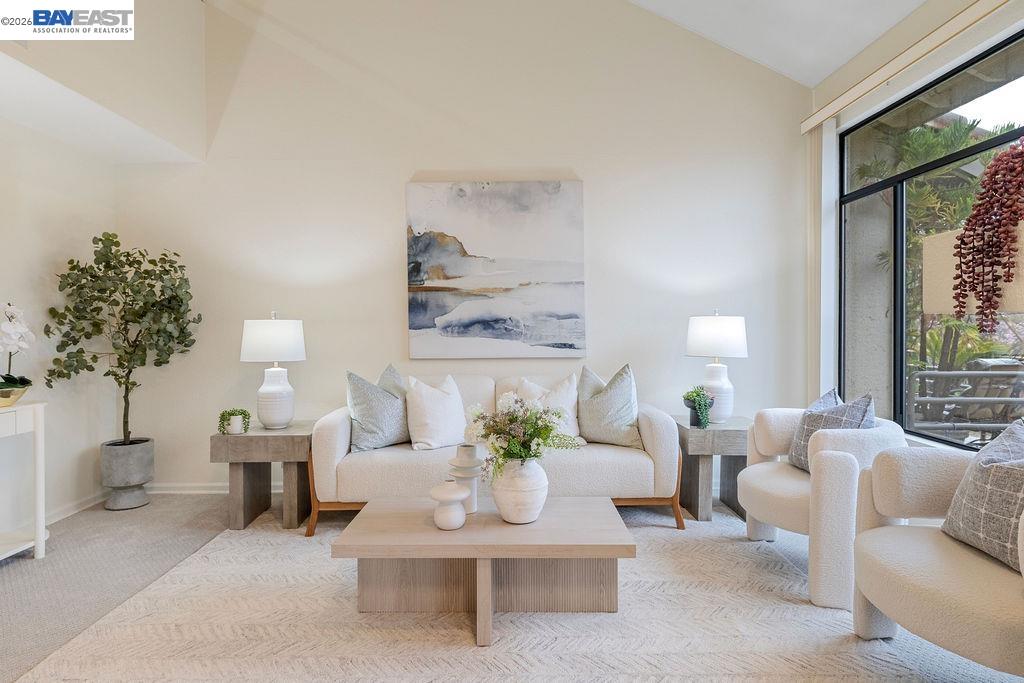 Detail Gallery Image 2 of 26 For 711 Lakemont Pl #4,  San Ramon,  CA 94582 - 3 Beds | 2 Baths