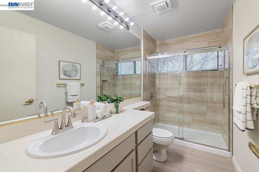 Detail Gallery Image 17 of 26 For 711 Lakemont Pl #4,  San Ramon,  CA 94582 - 3 Beds | 2 Baths