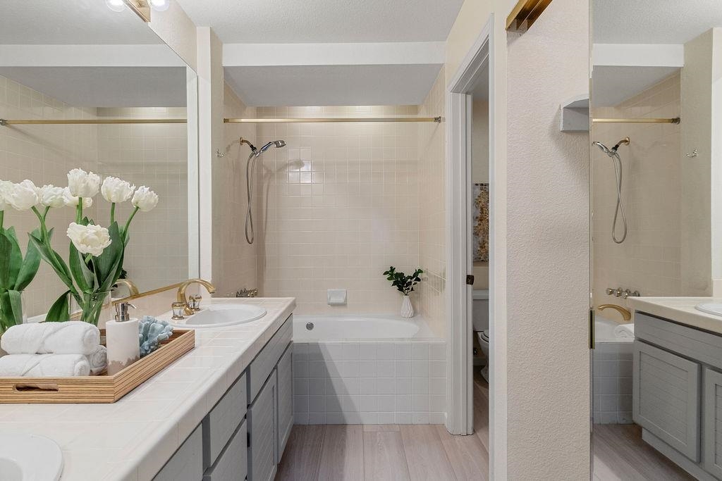 Photo #18: 41124512 Listing: Photo #18