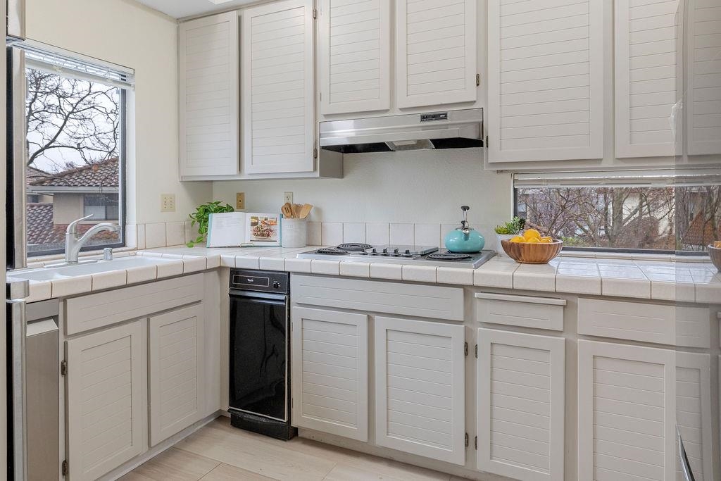 Photo #6: 41124512 Listing: Photo #6