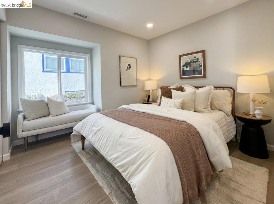 Detail Gallery Image 16 of 29 For 3954 Magee Ave, Oakland,  CA 94619 - 2 Beds | 1 Baths