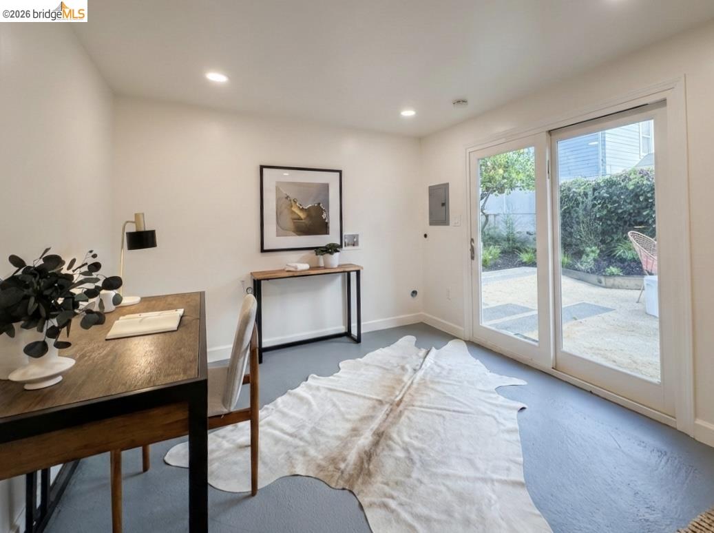 Detail Gallery Image 21 of 29 For 3954 Magee Ave, Oakland,  CA 94619 - 2 Beds | 1 Baths