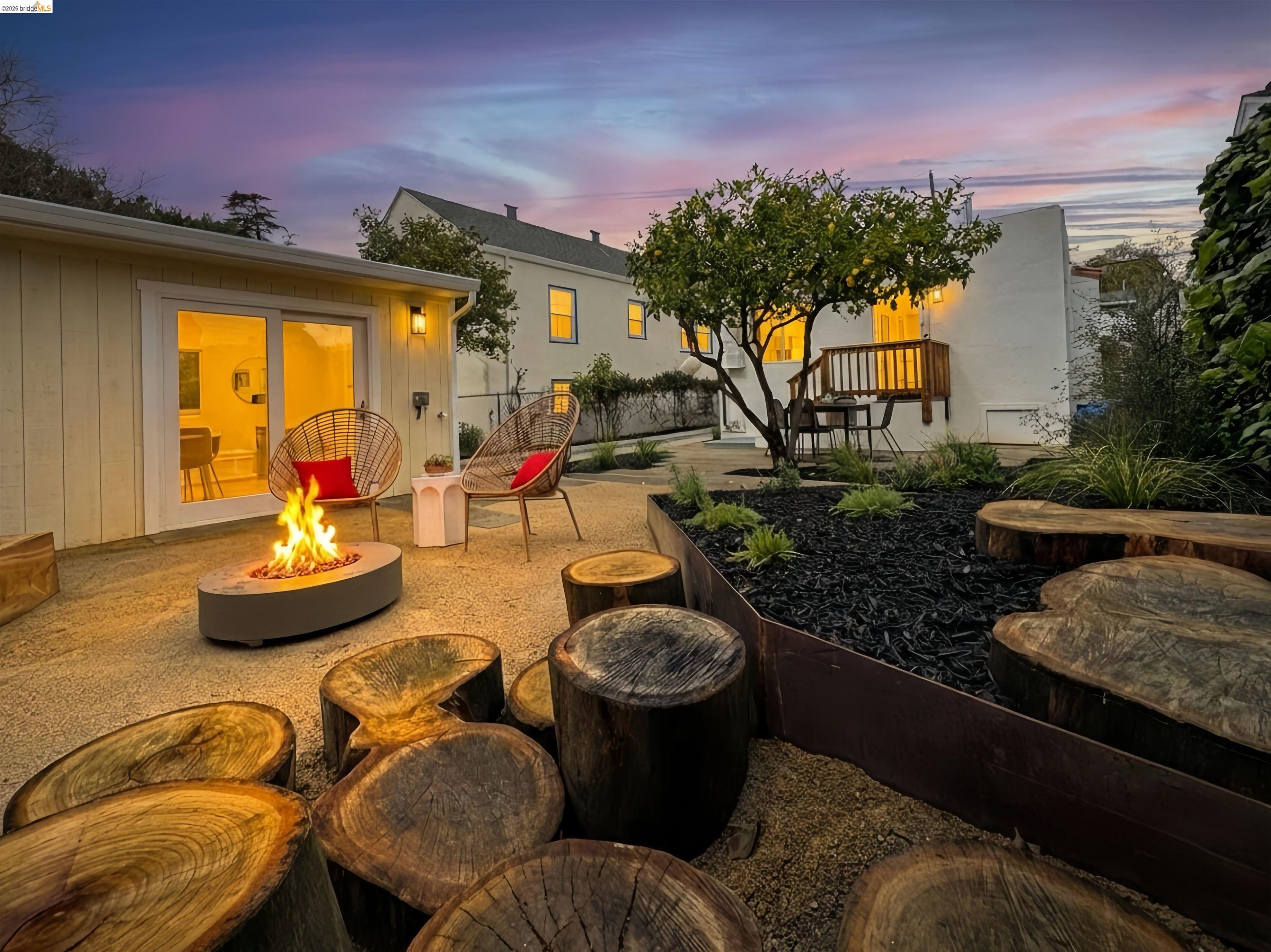 Detail Gallery Image 24 of 29 For 3954 Magee Ave, Oakland,  CA 94619 - 2 Beds | 1 Baths