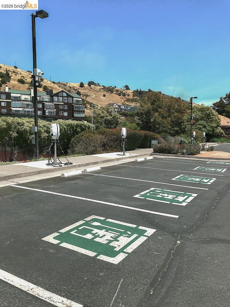 Photo #27: 41124517 Listing: Photo #27