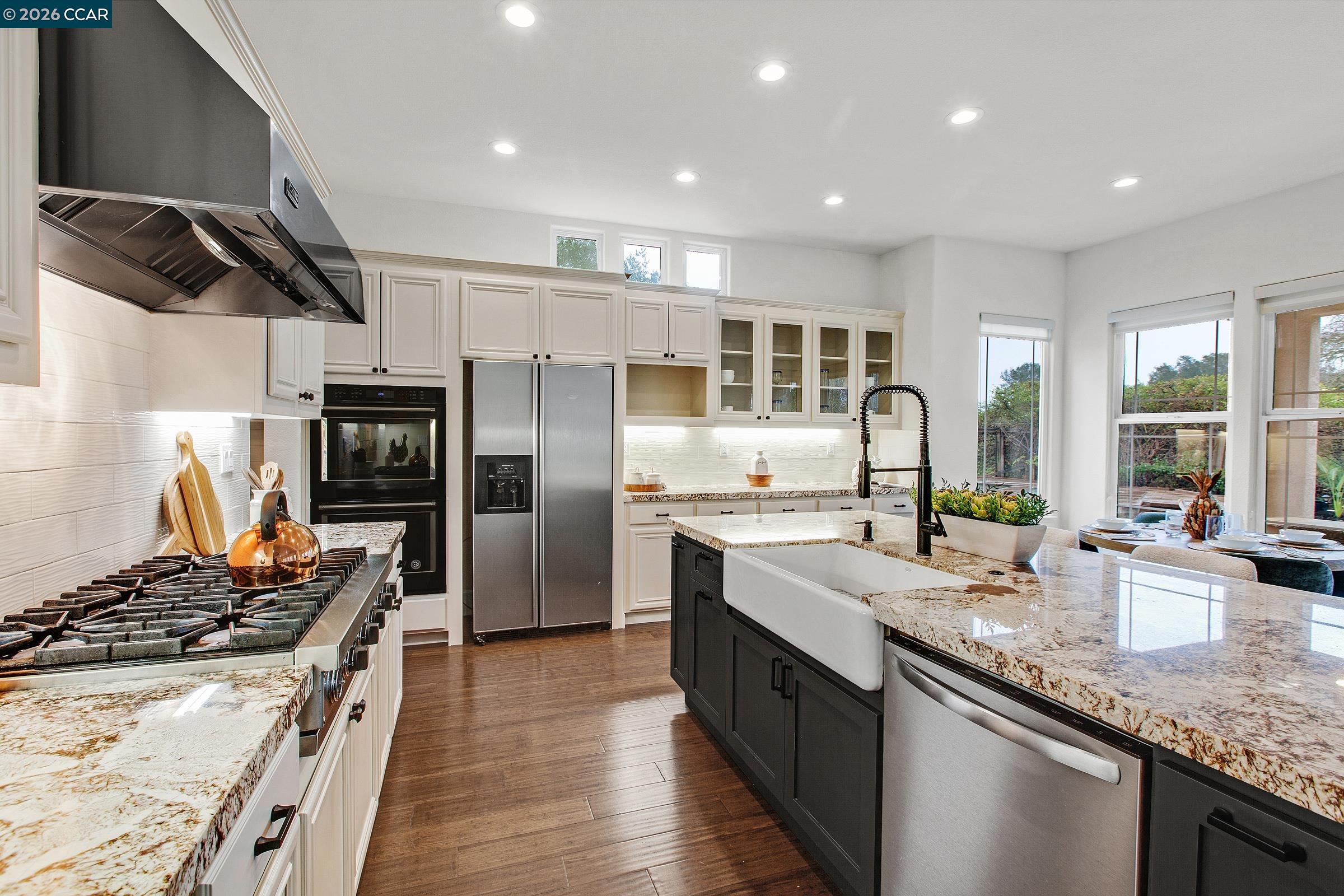 Detail Gallery Image 12 of 48 For 7560 Prestwick Ct, Gilroy,  CA 95020 - 6 Beds | 4/1 Baths