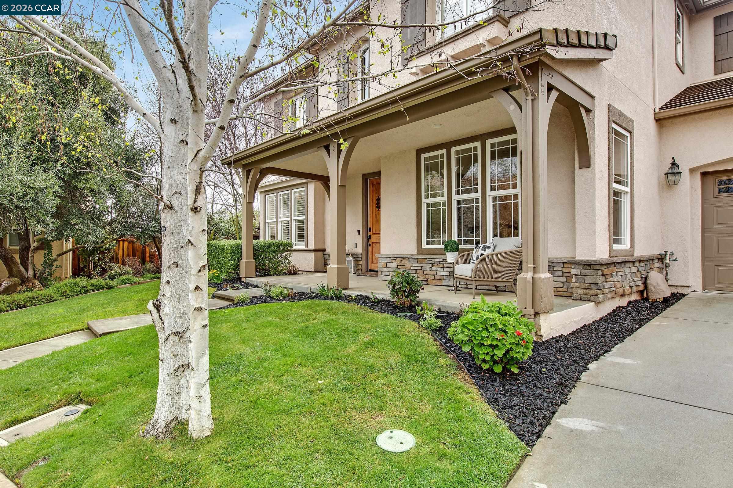 Detail Gallery Image 4 of 48 For 7560 Prestwick Ct, Gilroy,  CA 95020 - 6 Beds | 4/1 Baths