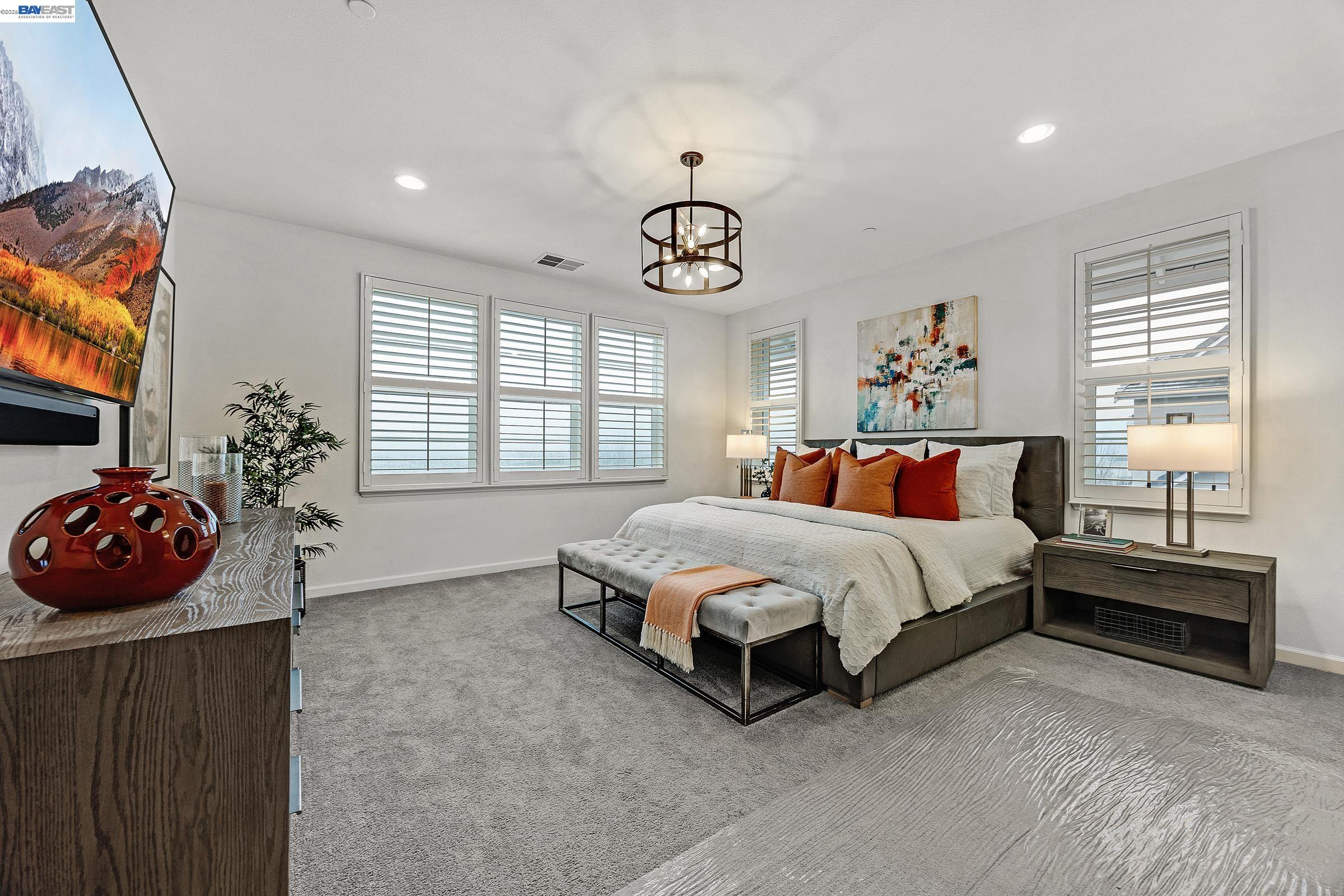 Detail Gallery Image 26 of 57 For 2239 Central Pkwy, Dublin,  CA 94568 - 4 Beds | 4 Baths