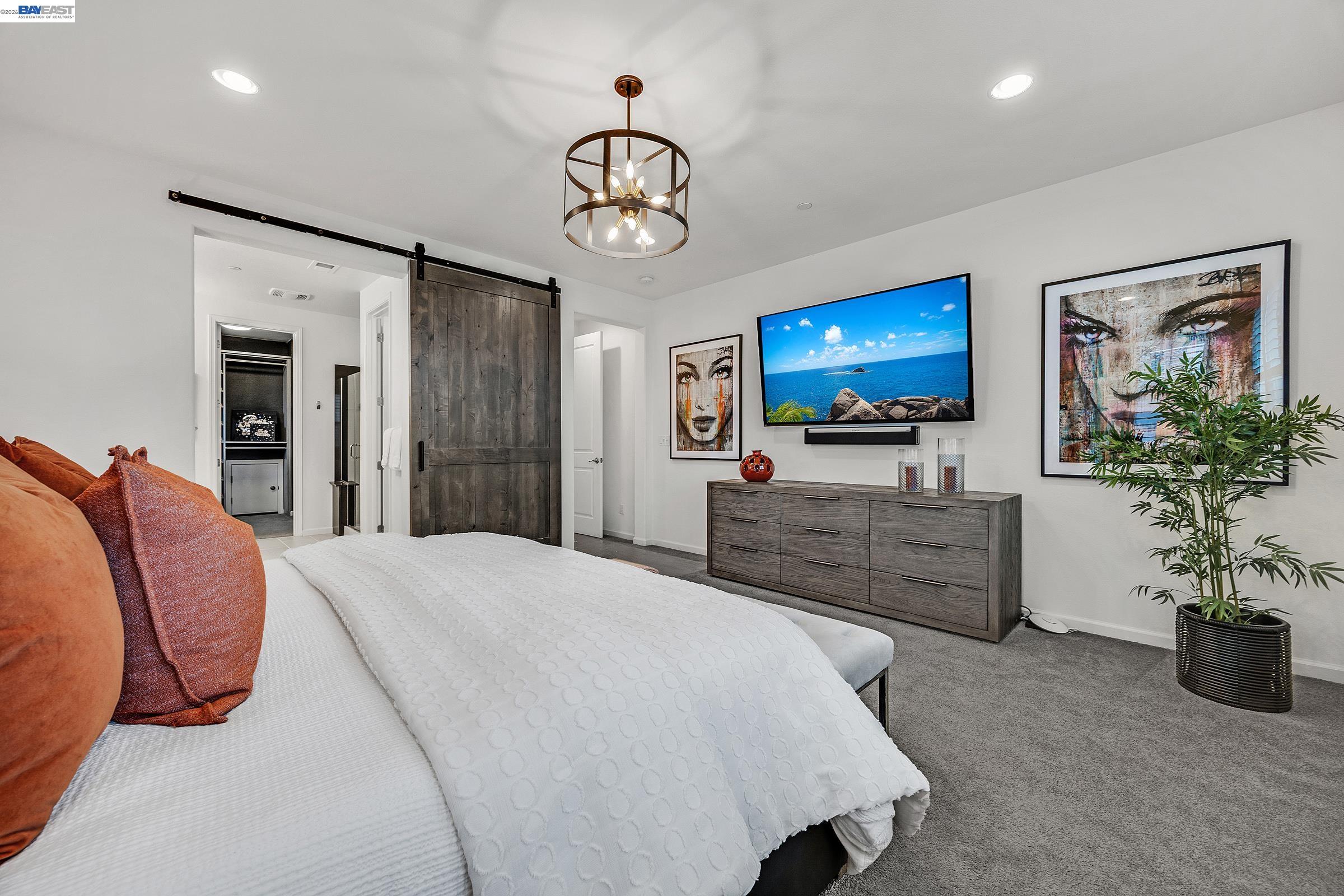 Detail Gallery Image 27 of 57 For 2239 Central Pkwy, Dublin,  CA 94568 - 4 Beds | 4 Baths