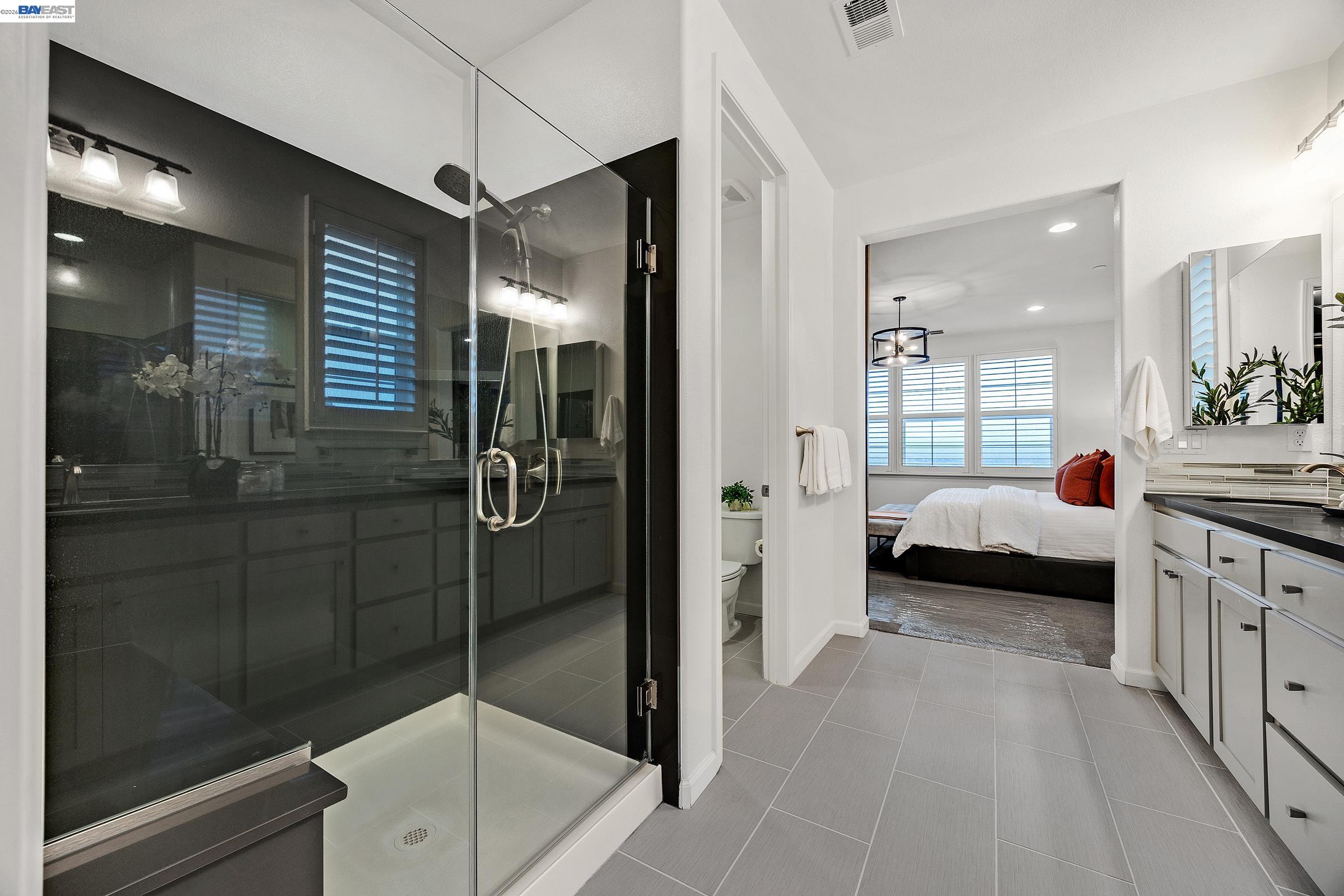 Detail Gallery Image 33 of 57 For 2239 Central Pkwy, Dublin,  CA 94568 - 4 Beds | 4 Baths