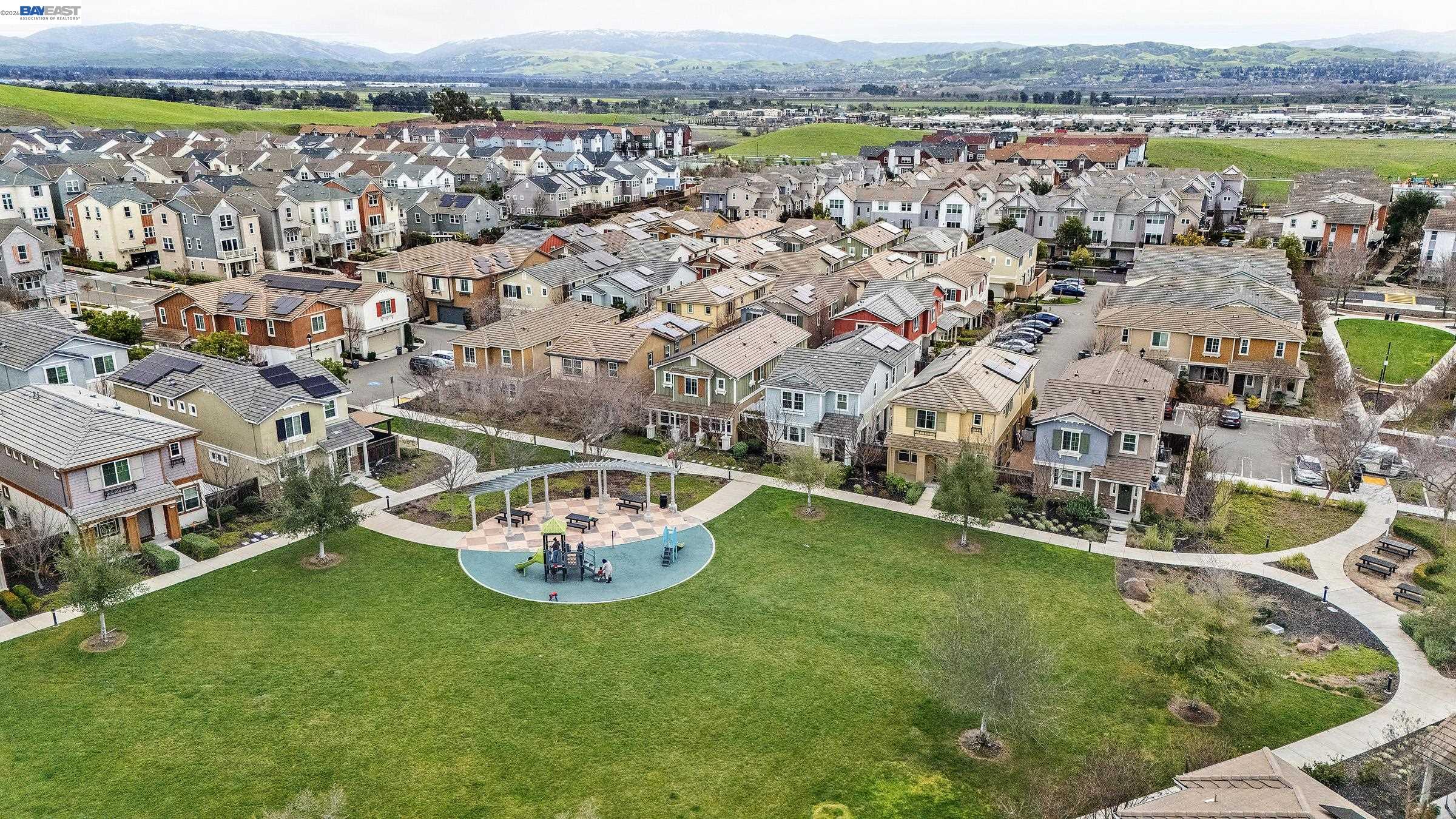 Detail Gallery Image 53 of 57 For 2239 Central Pkwy, Dublin,  CA 94568 - 4 Beds | 4 Baths