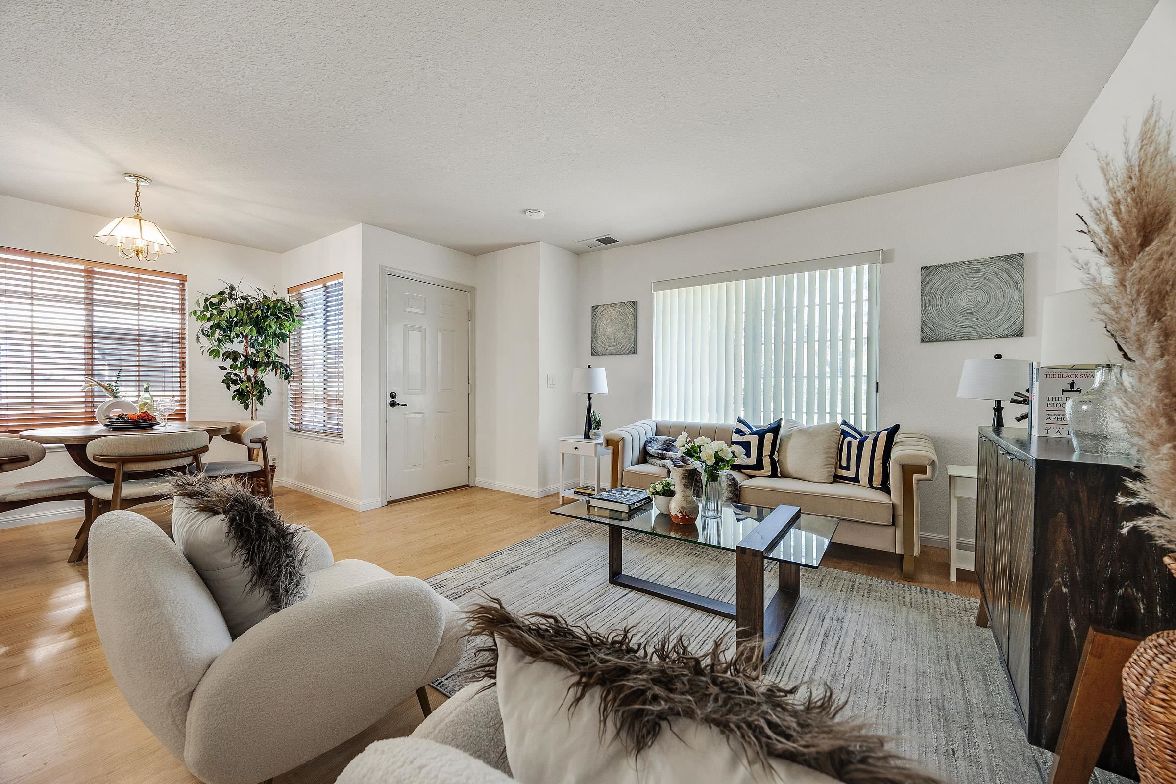 Photo #8: 41124521 Listing: Photo #8